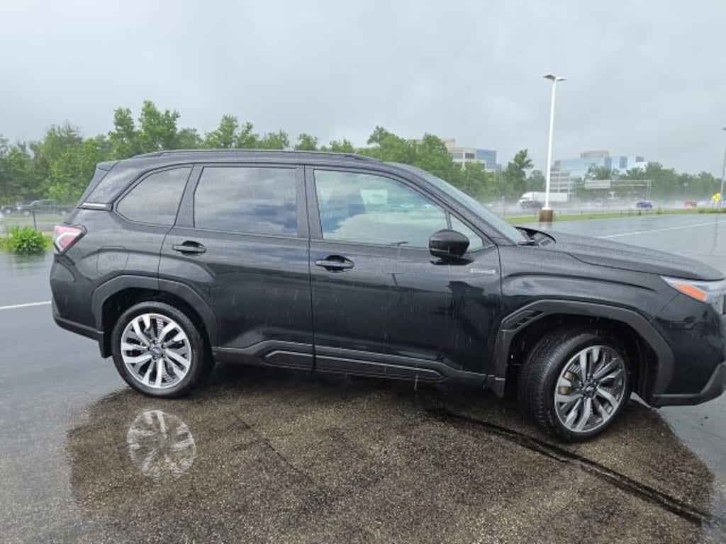 Used 2025 Subaru Forester Touring Hybrid SUV