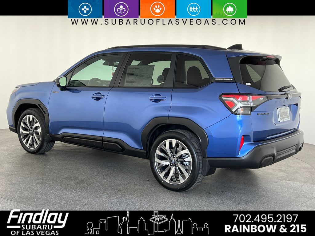 2025 Subaru Forester Touring photo 3