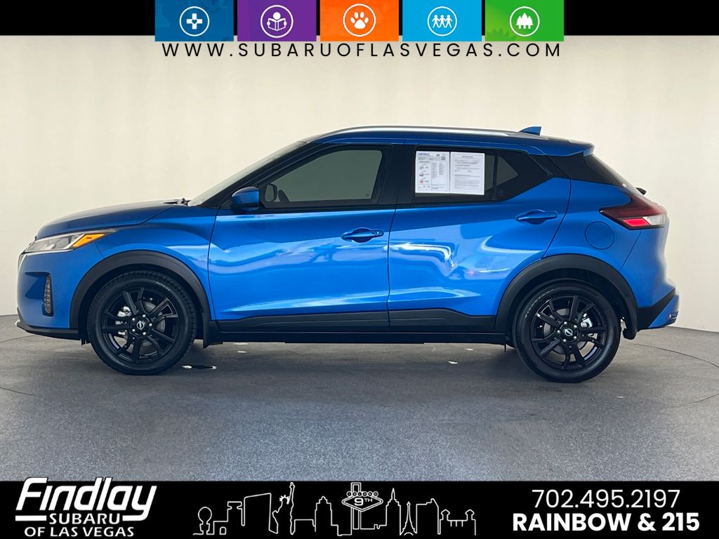 2023 Nissan Kicks SV photo 2