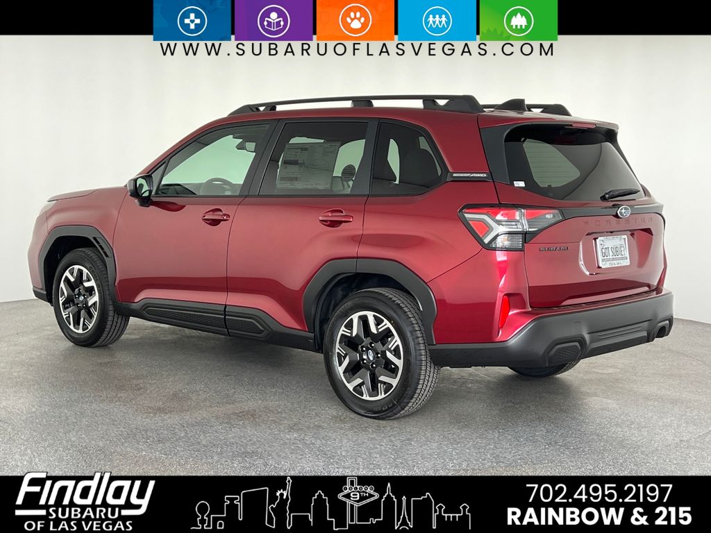 2025 Subaru Forester Premium photo 4