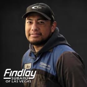 Staff member Alex Luna-Salinas from ID_e96575