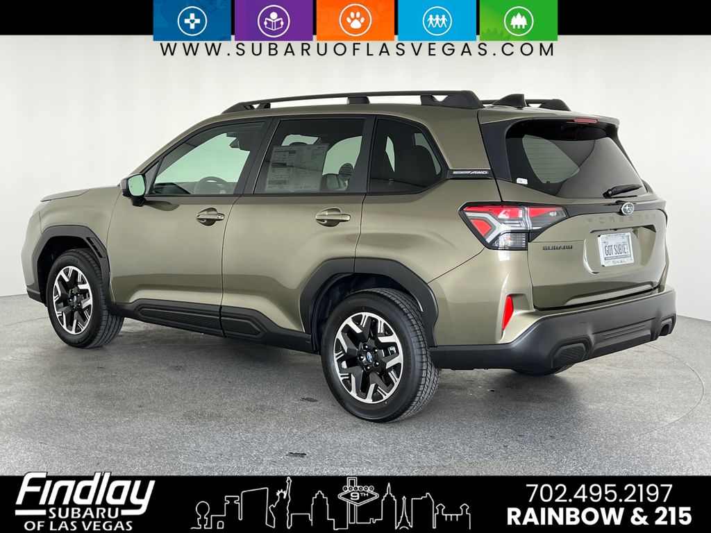 2025 Subaru Forester Premium photo 4