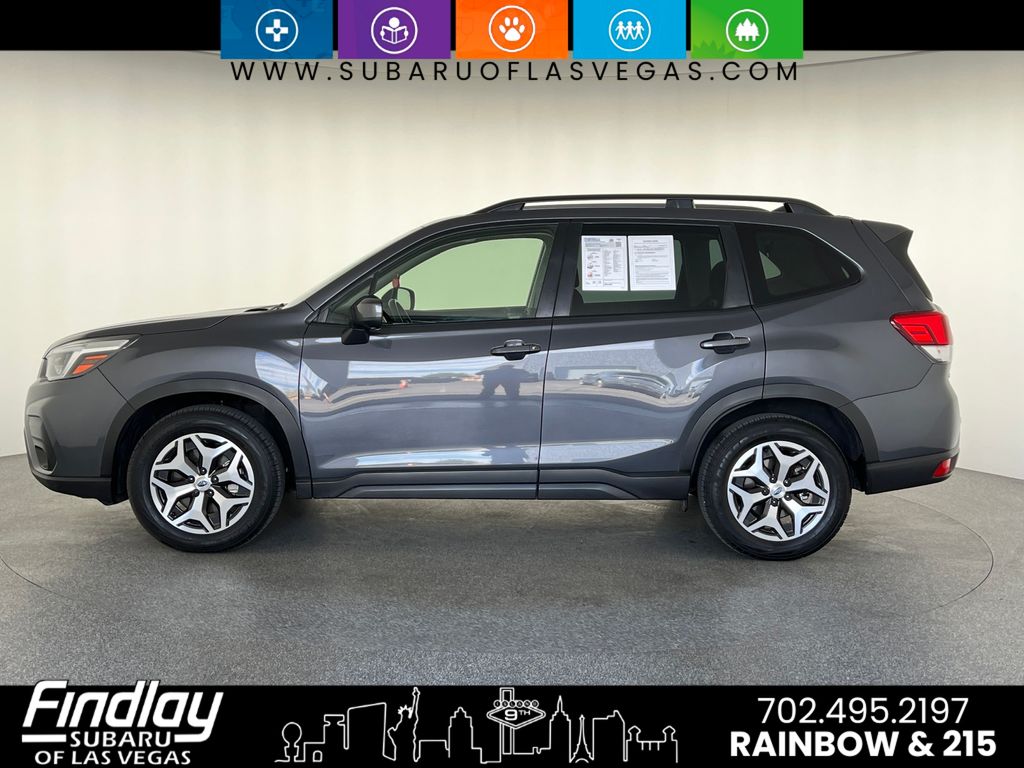 2021 Subaru Forester Premium photo 2