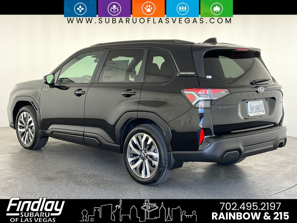 2025 Subaru Forester Touring photo 3