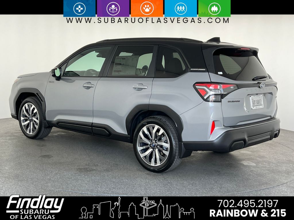 2025 Subaru Forester Touring photo 3