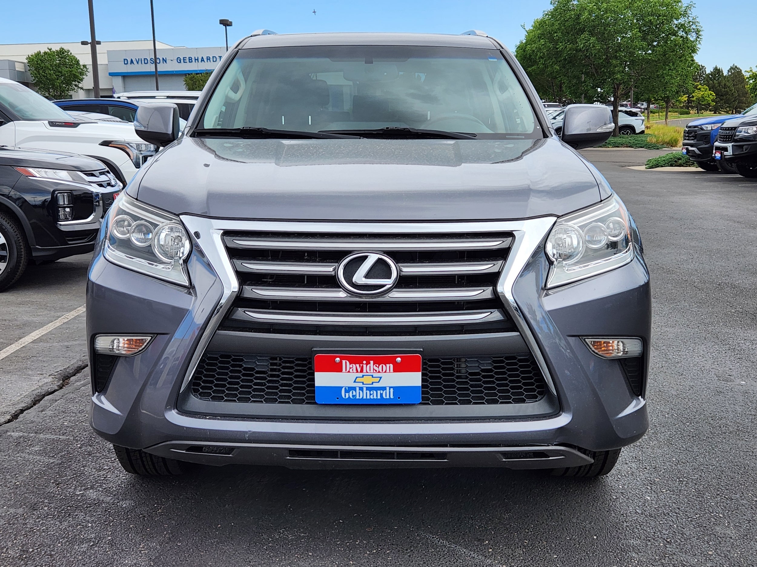 View vehicle photo 5