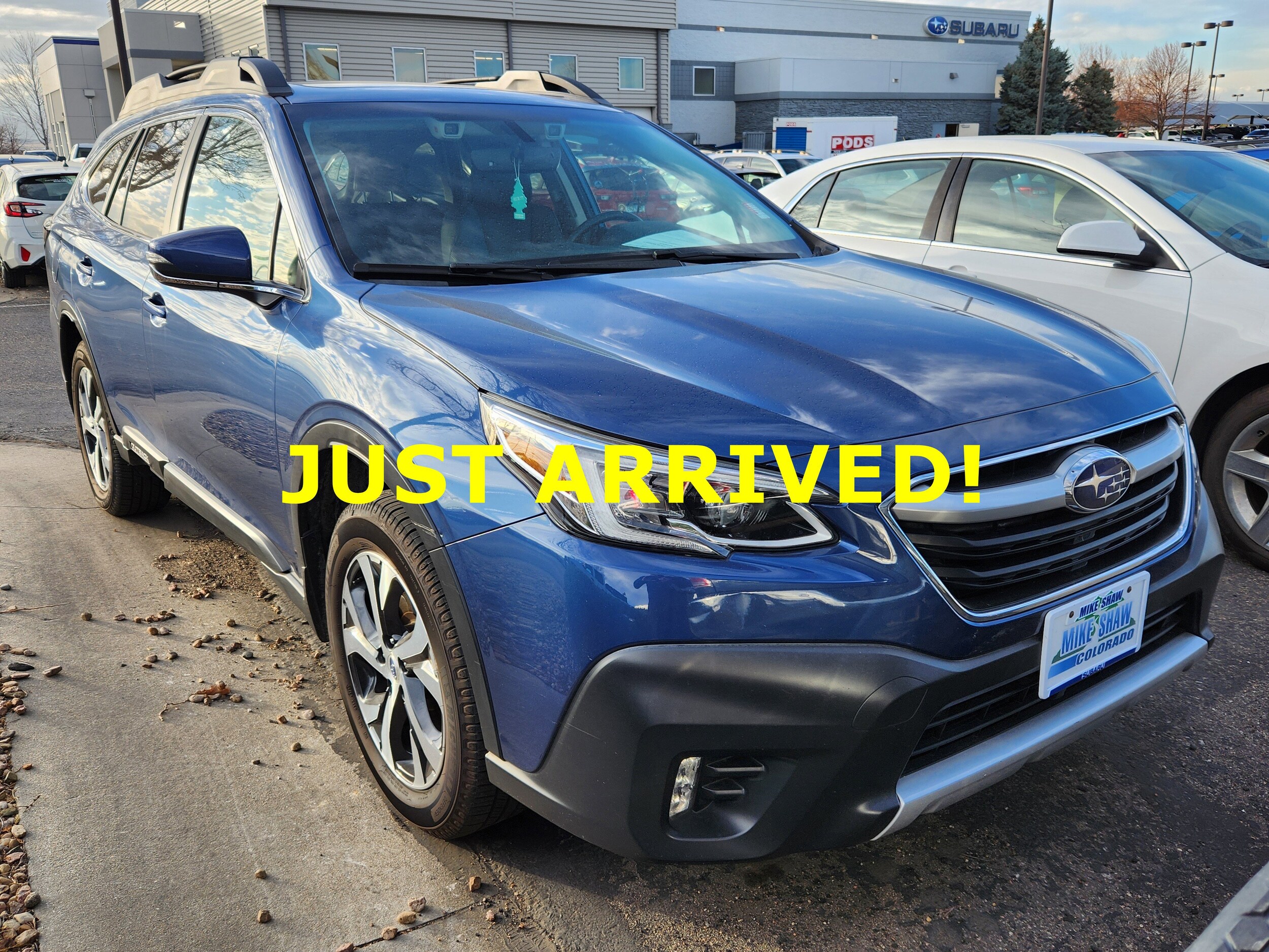 2020 Subaru Outback Limited XT photo 2