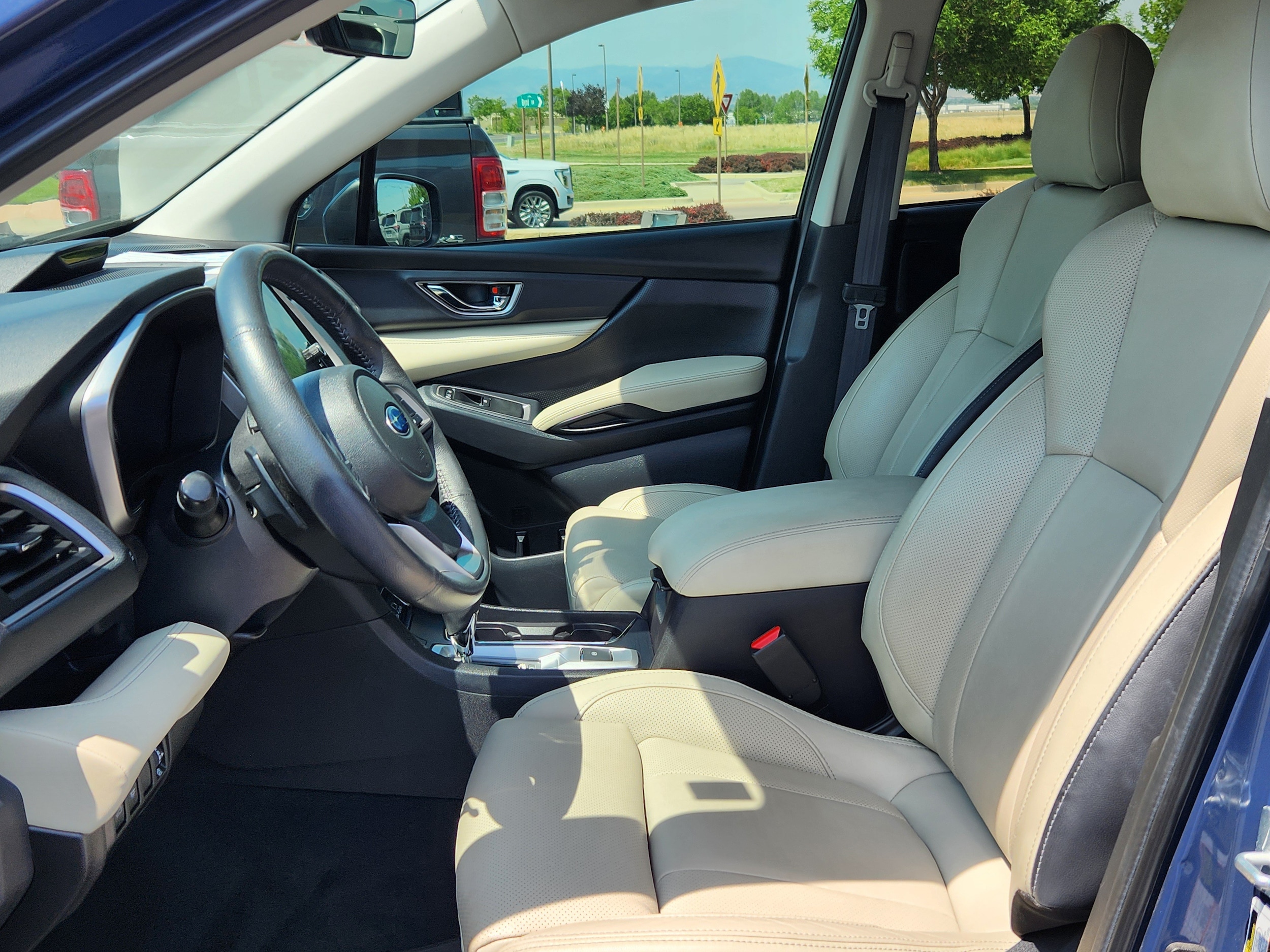 2023 Subaru Ascent Limited - Photo 7