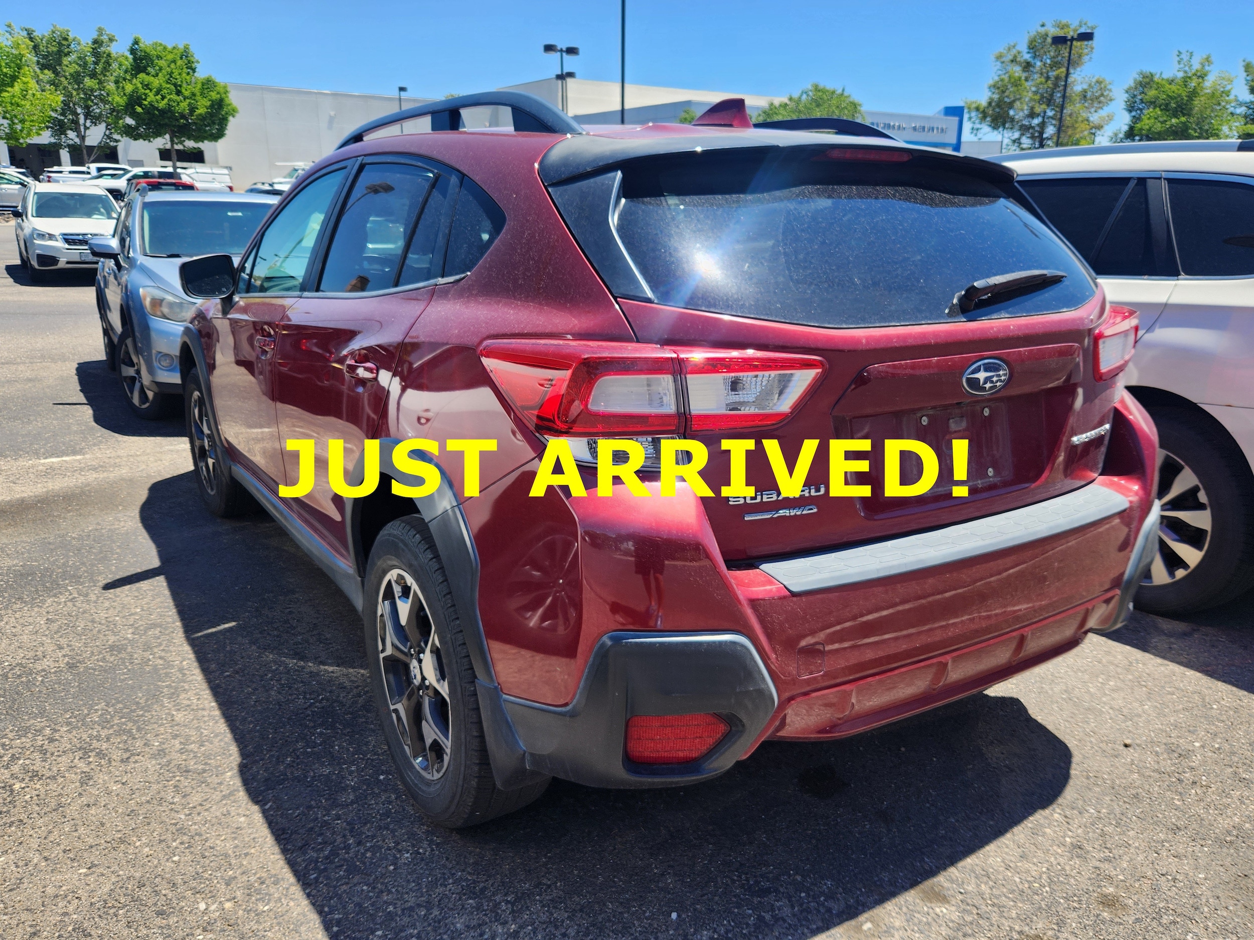 View vehicle photo 3