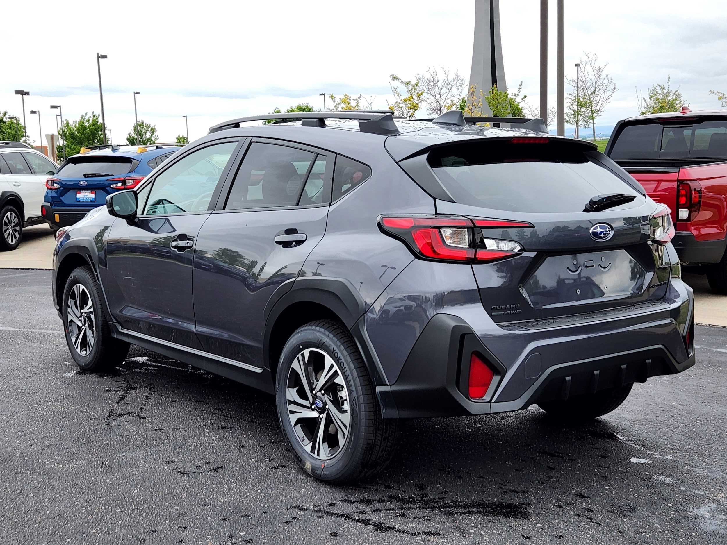 View vehicle photo 2