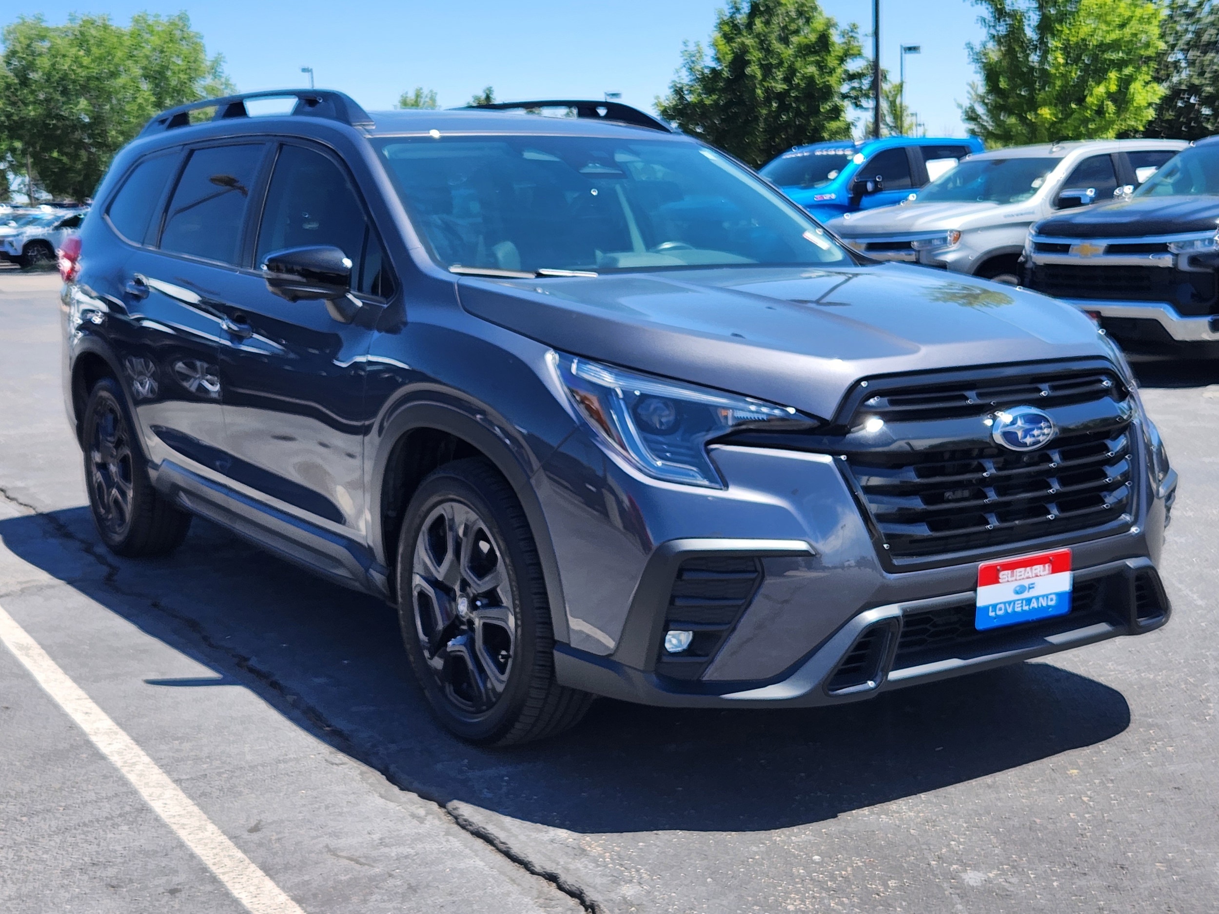 View vehicle photo 3
