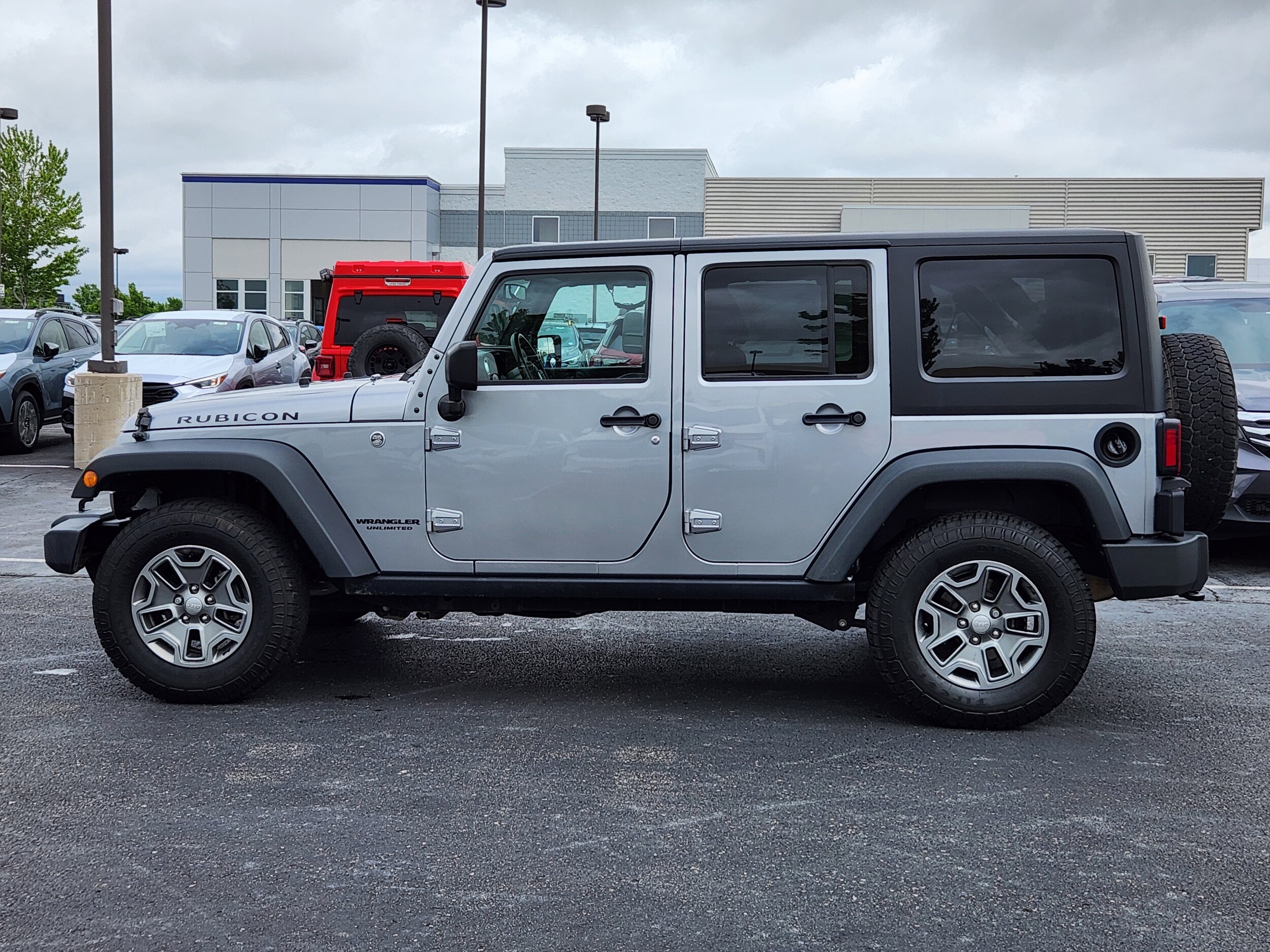 Used 2017 Jeep Wrangler Unlimited Rubicon with VIN 1C4BJWFG3HL558707 for sale in Loveland, CO