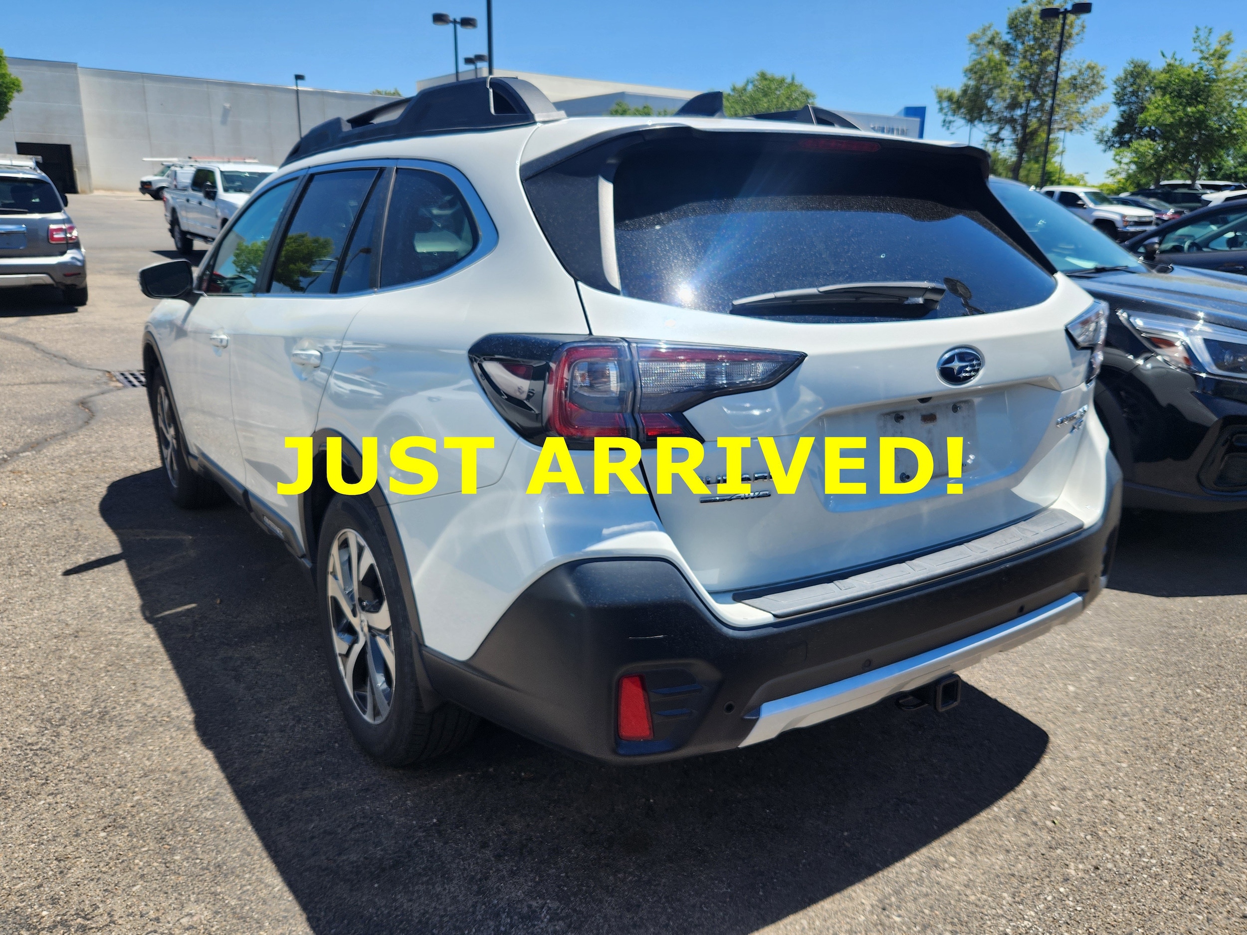 Crystal White Pearl 2021 Subaru Outback SUV / Crossover All-Wheel Drive Continuously Variable Transmission