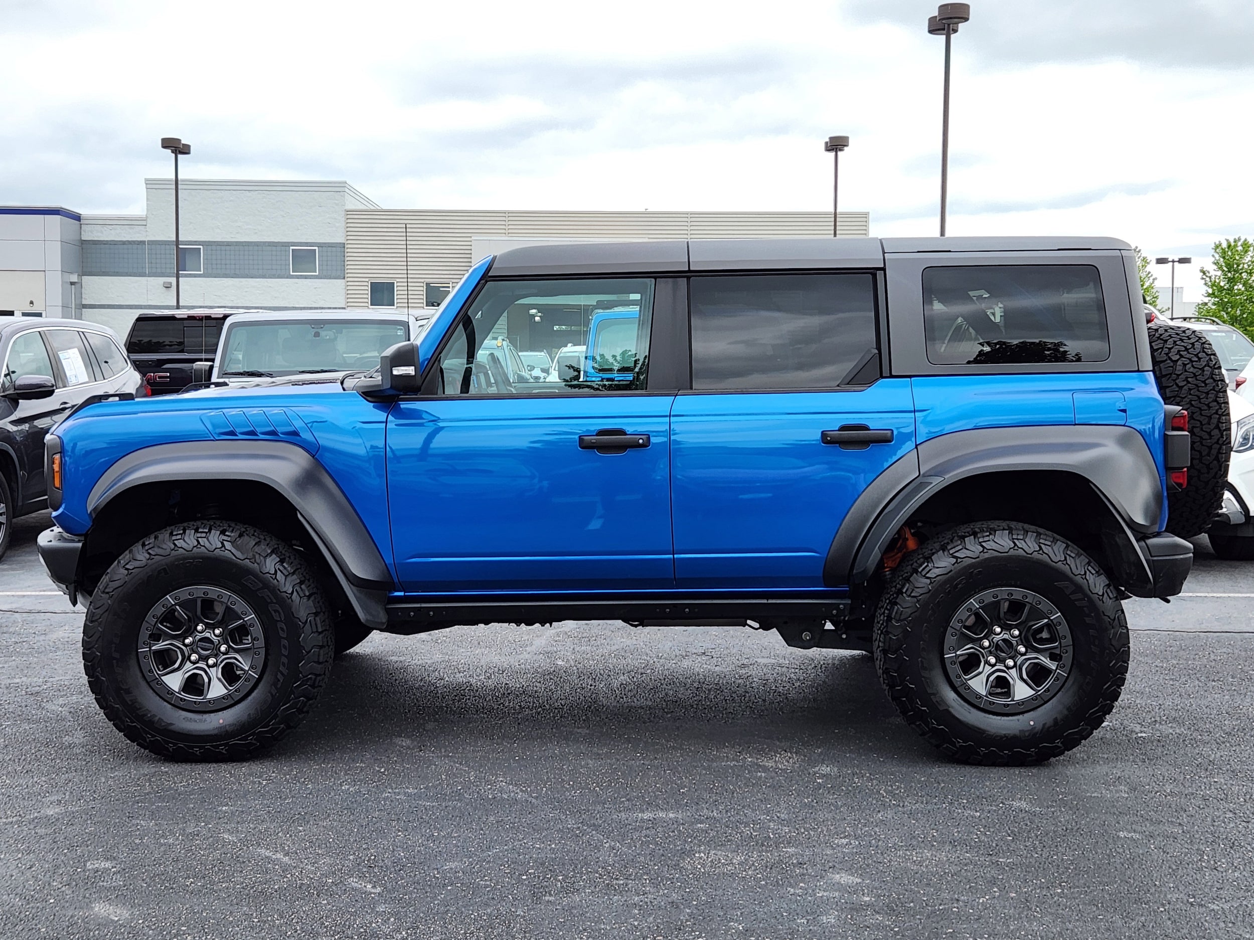 Used 2022 Ford Bronco 4-Door Raptor with VIN 1FMEE5JR8NLA49949 for sale in Loveland, CO