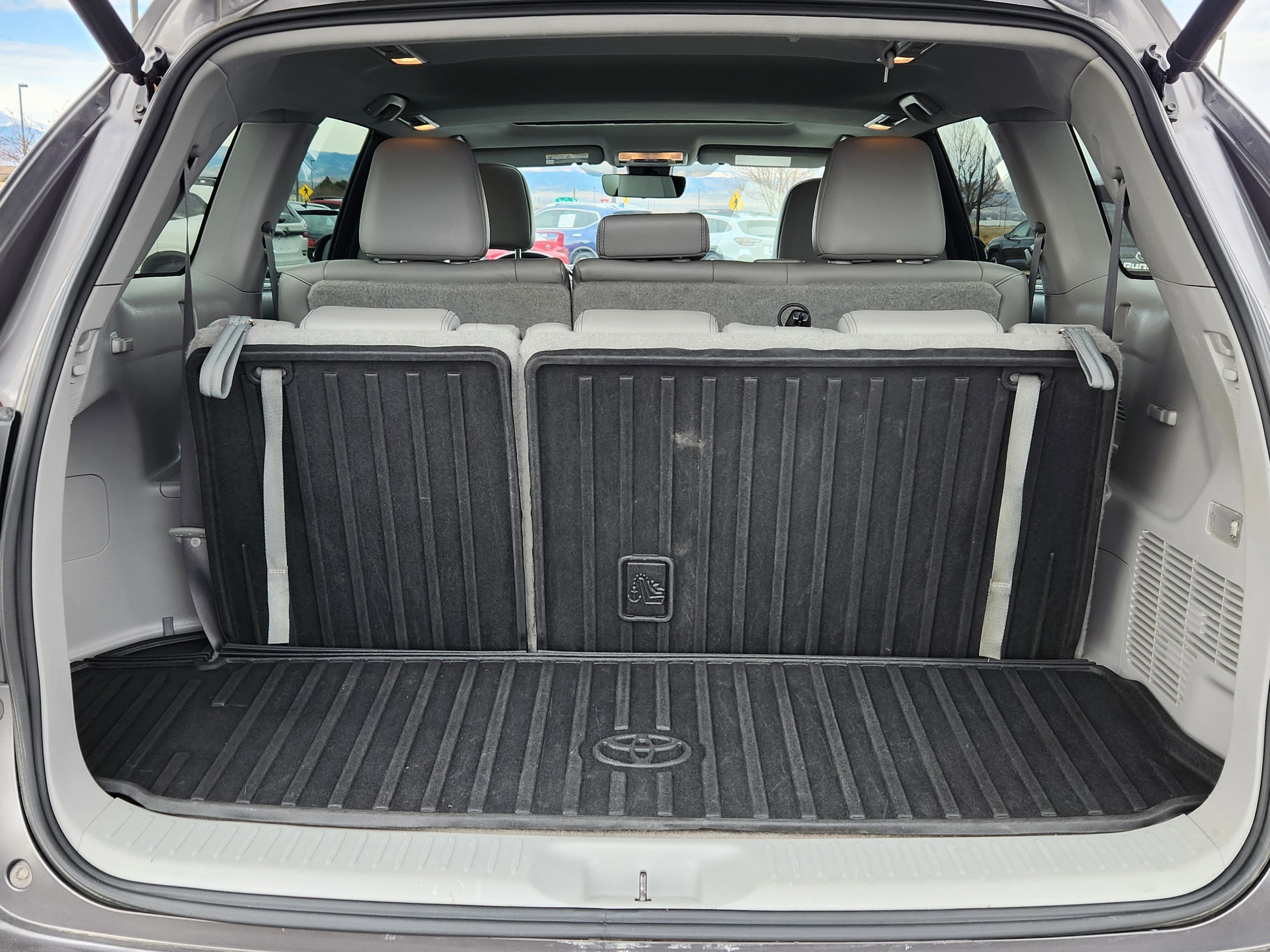 2017 Toyota Highlander XLE - Photo 16