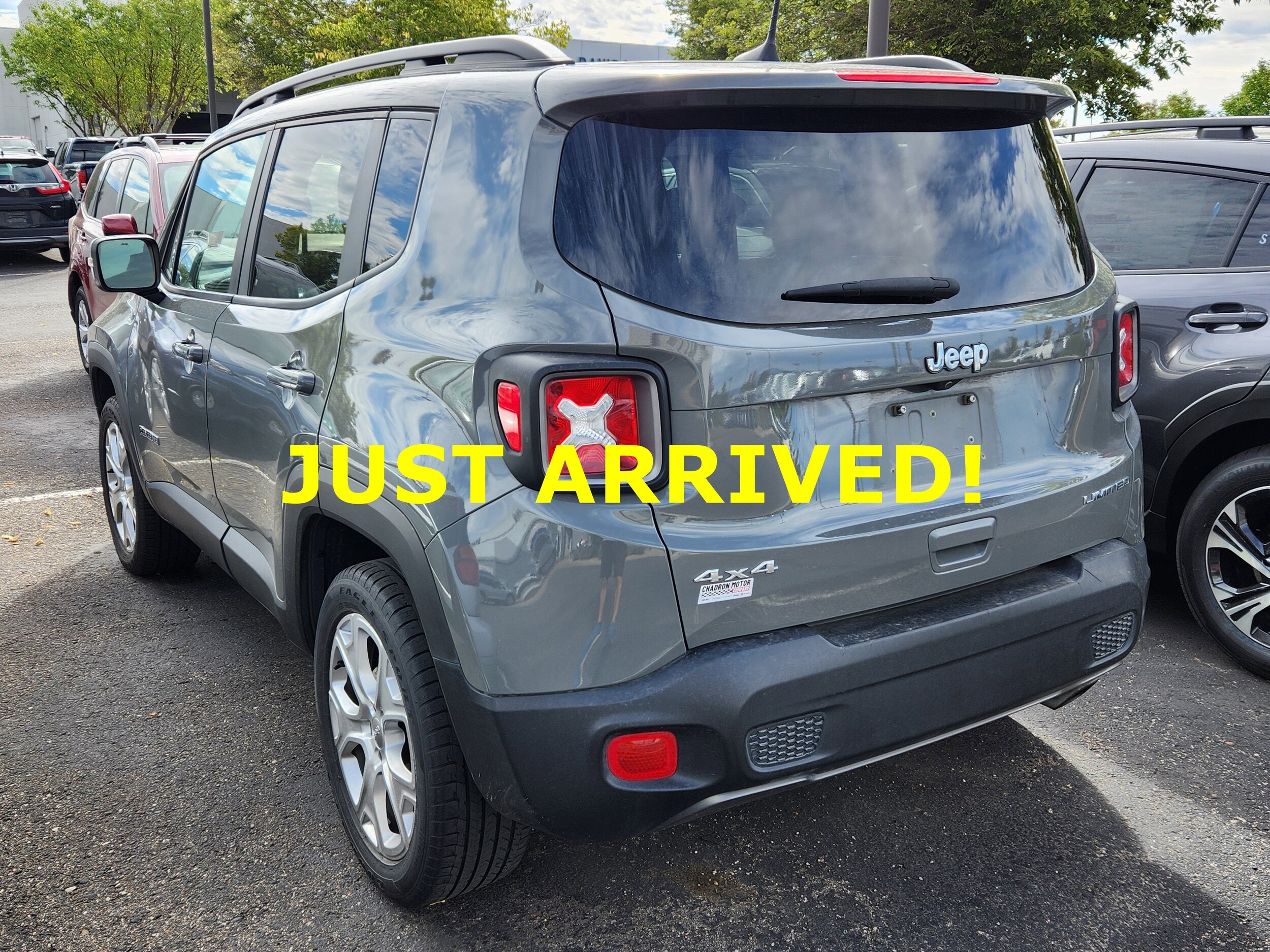 2020 Jeep Renegade Limited photo 2