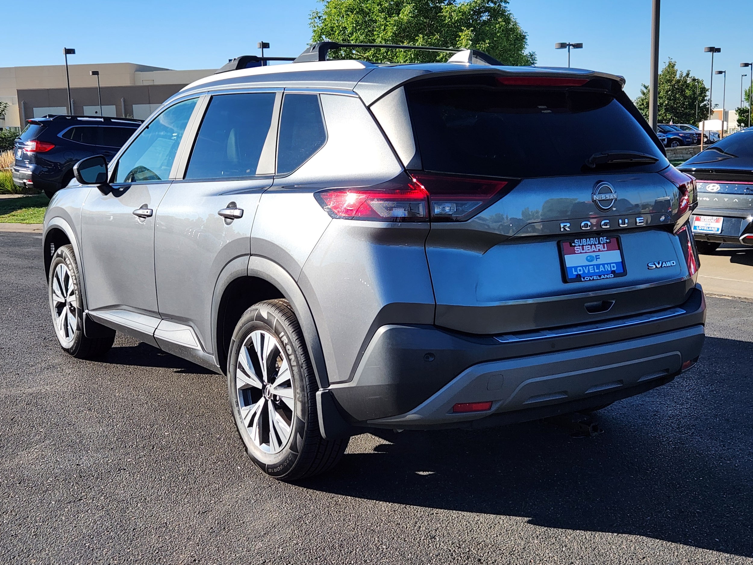 View vehicle photo 2
