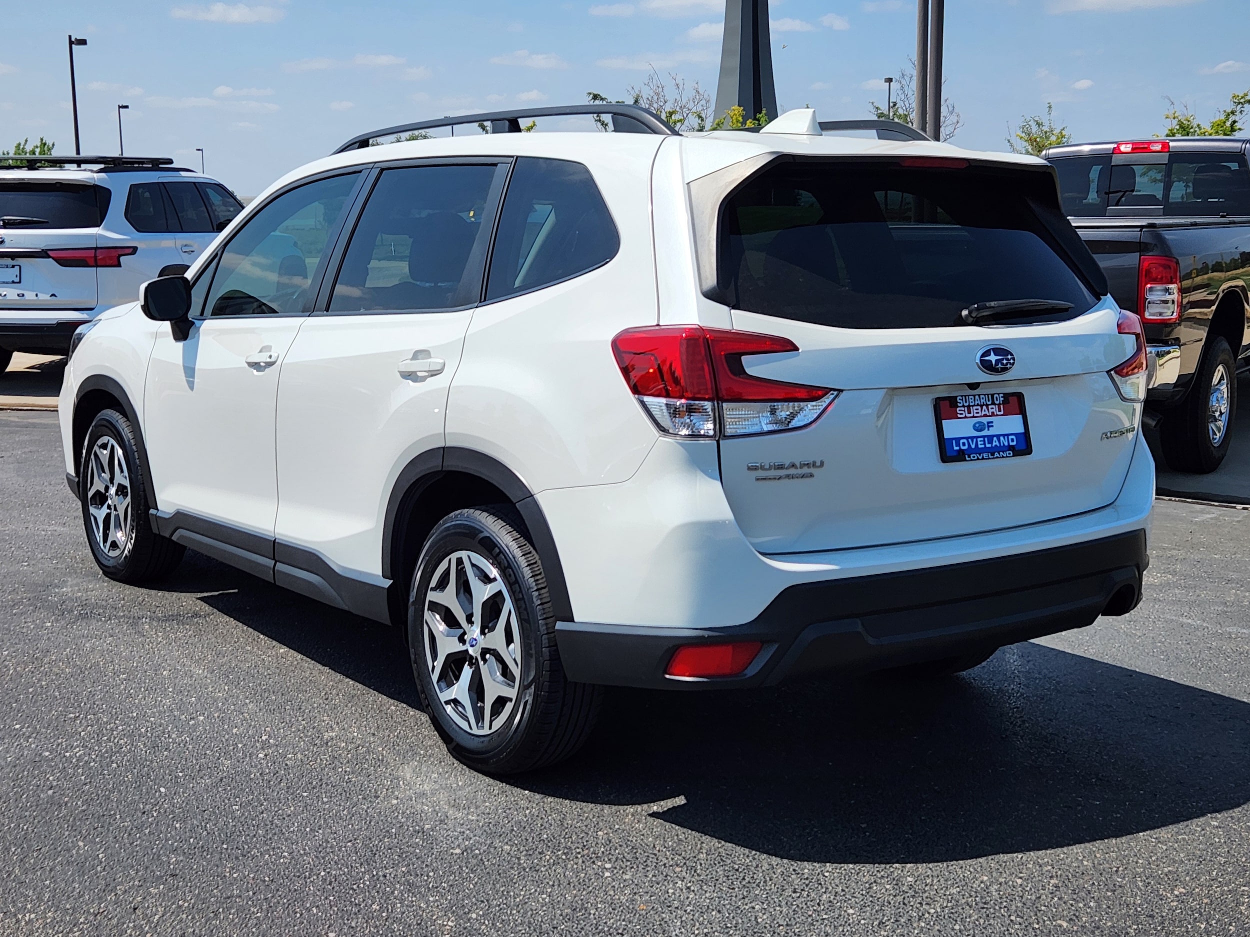 View vehicle photo 2