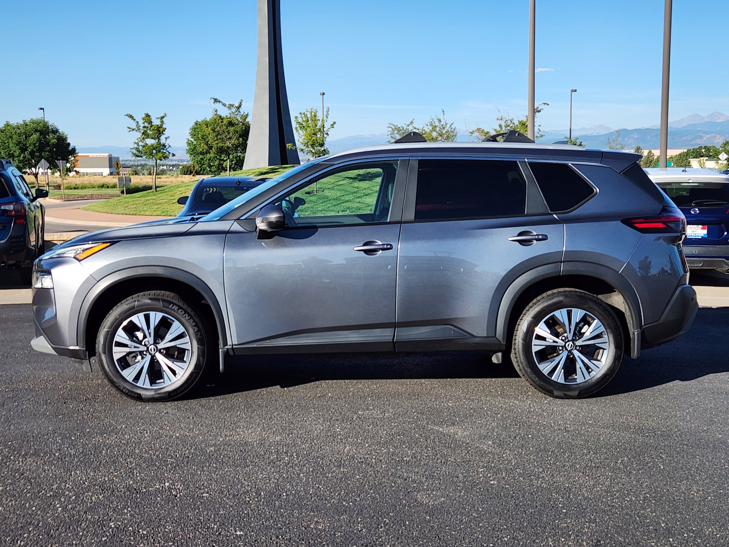 Gray (Gun Metallic) 2023 Nissan Rogue SUV / Crossover All-Wheel Drive Continuously Variable Transmission