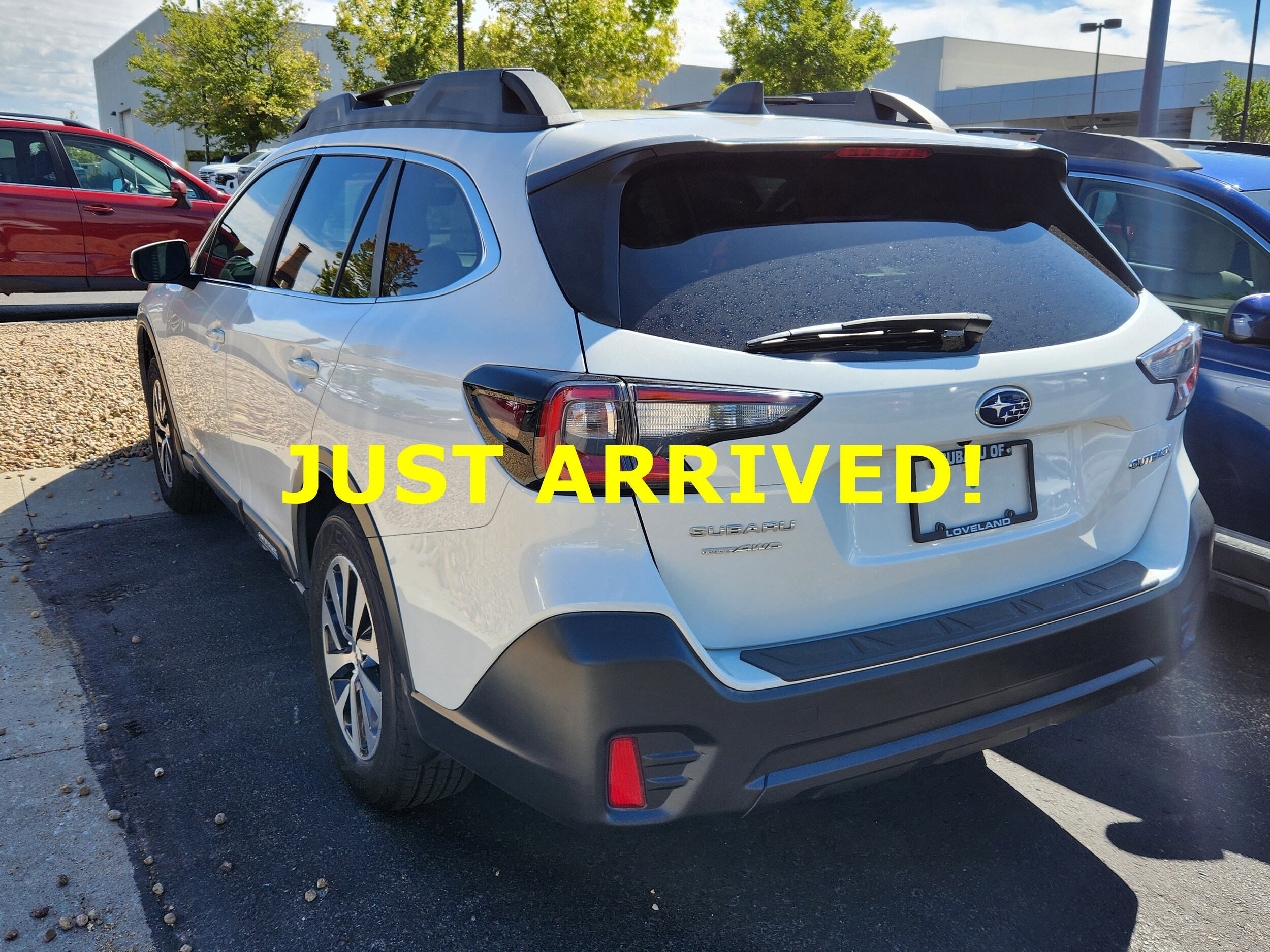 2020 Subaru Outback Premium photo 4
