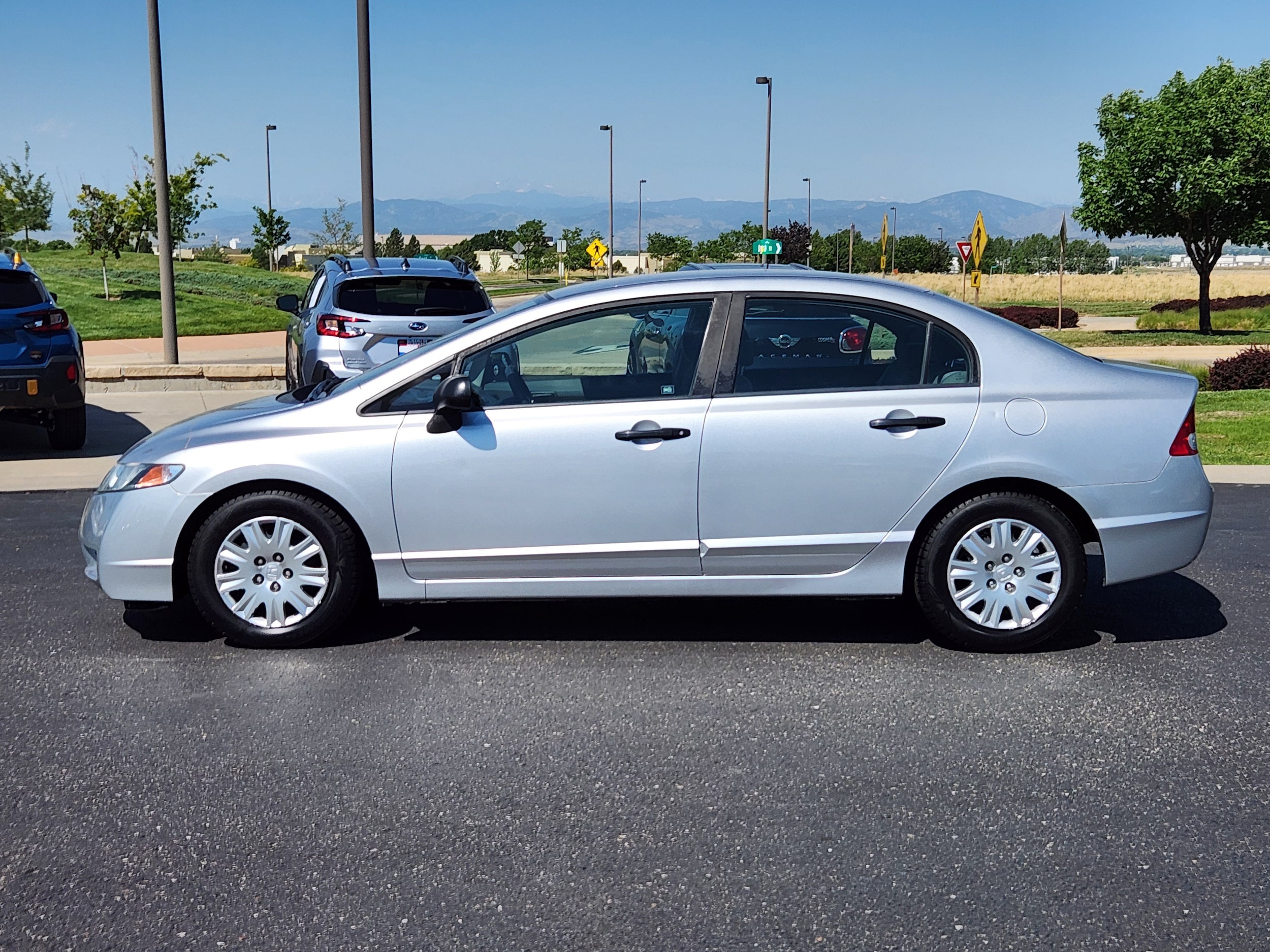 Silver 2011 Honda Civic Sedan Front-Wheel Drive 5-Speed Automatic