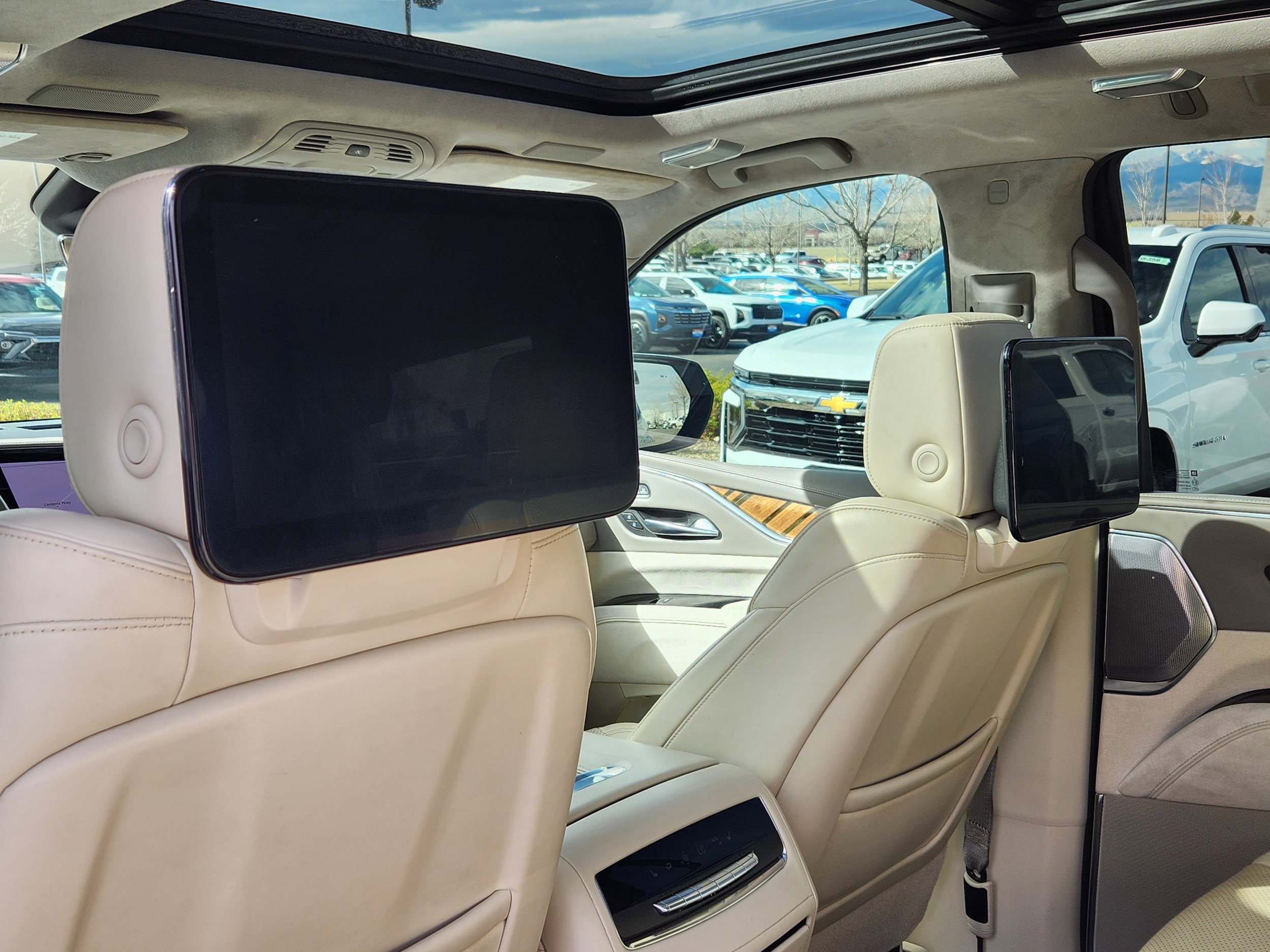 2021 Cadillac Escalade Sport Platinum - Photo 12