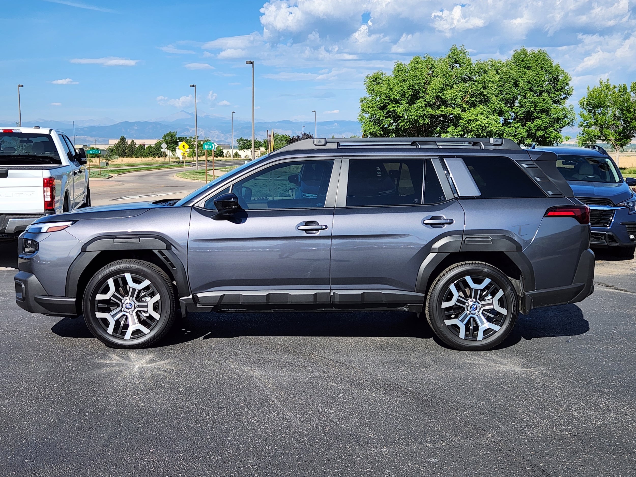 Magnetite Gray Metallic 2026 Subaru Outback SUV / Crossover All-Wheel Drive Continuously Variable Transmission