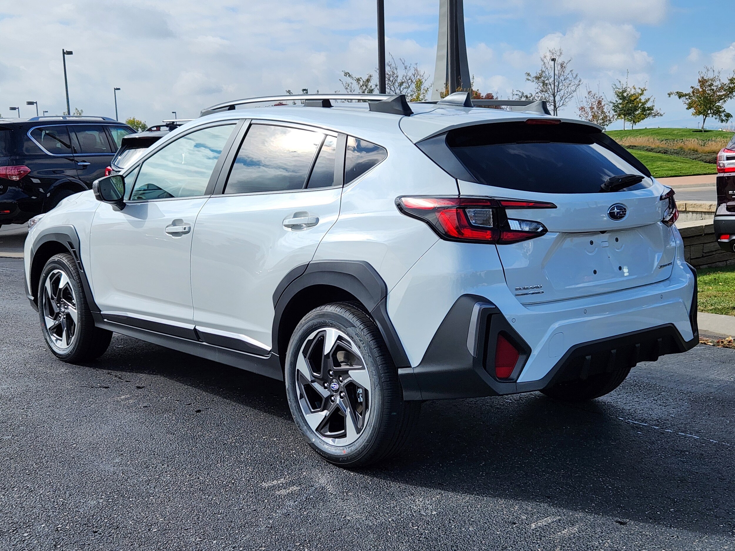 2025 Subaru Crosstrek Limited photo 2