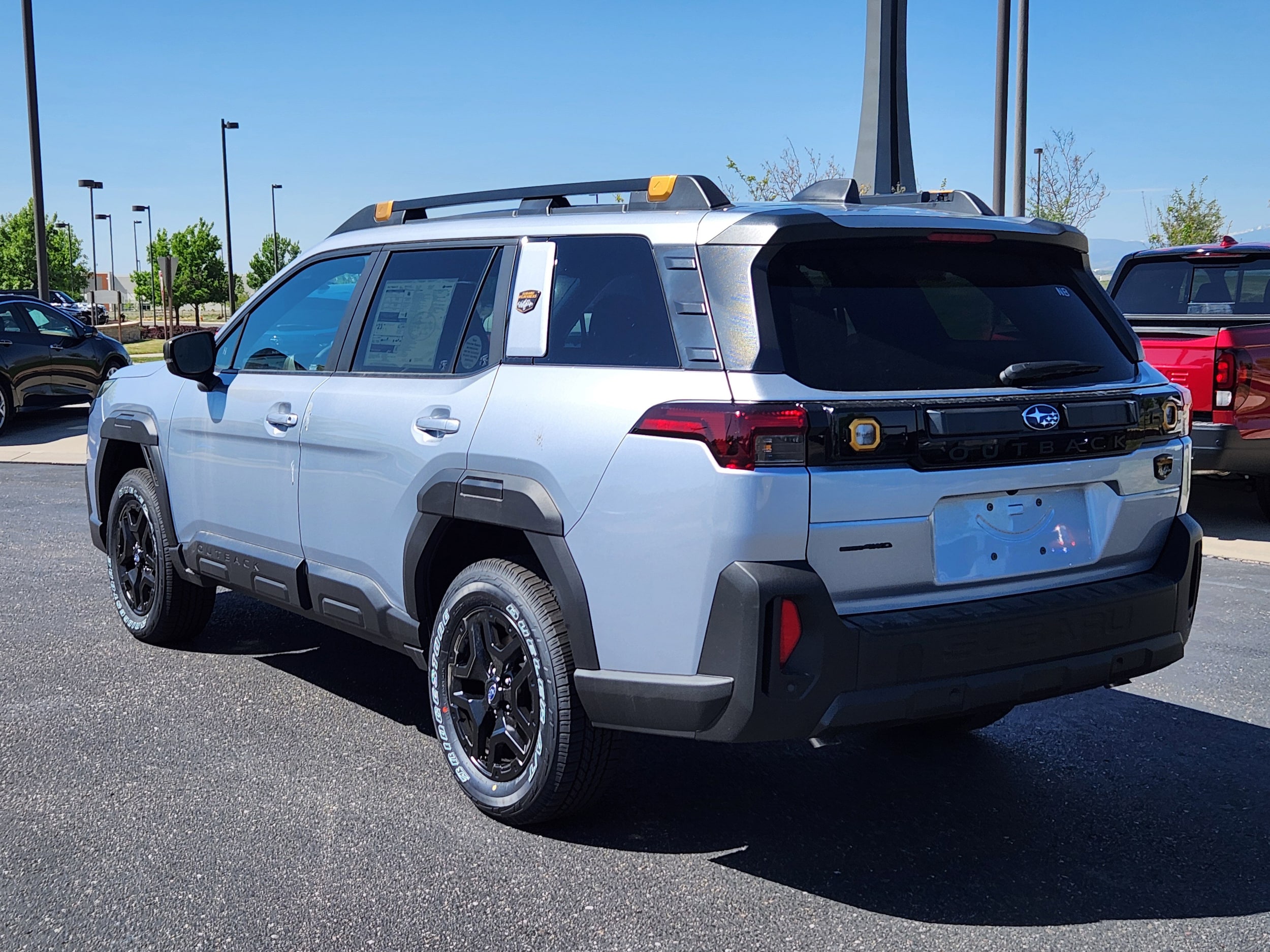 View vehicle photo 2