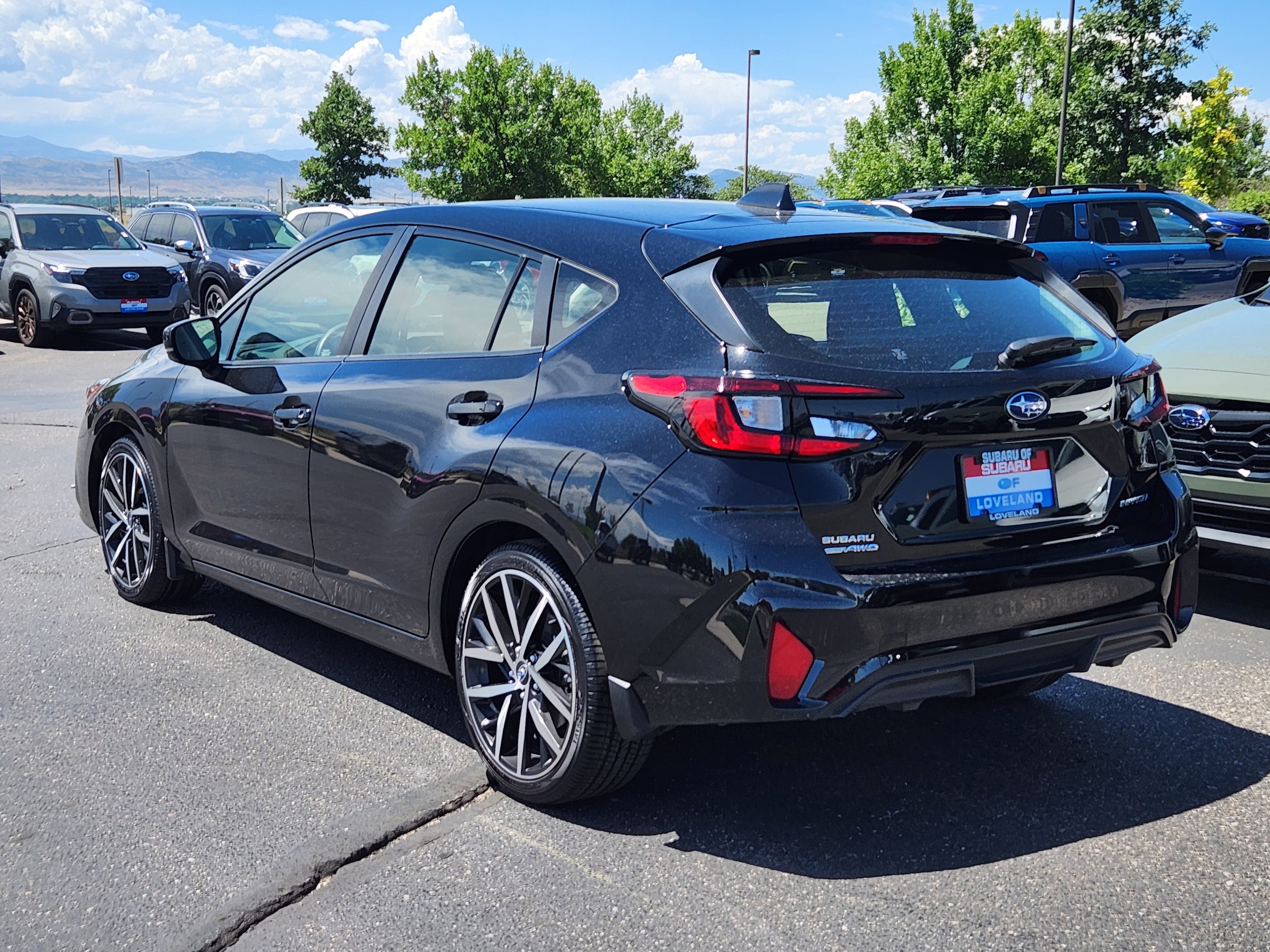 View vehicle photo 2