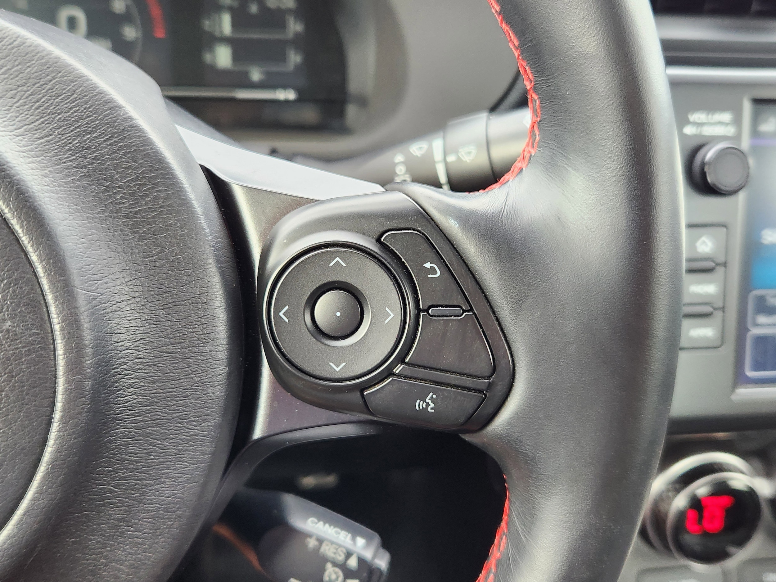 2022 Subaru BRZ Limited - Photo 17