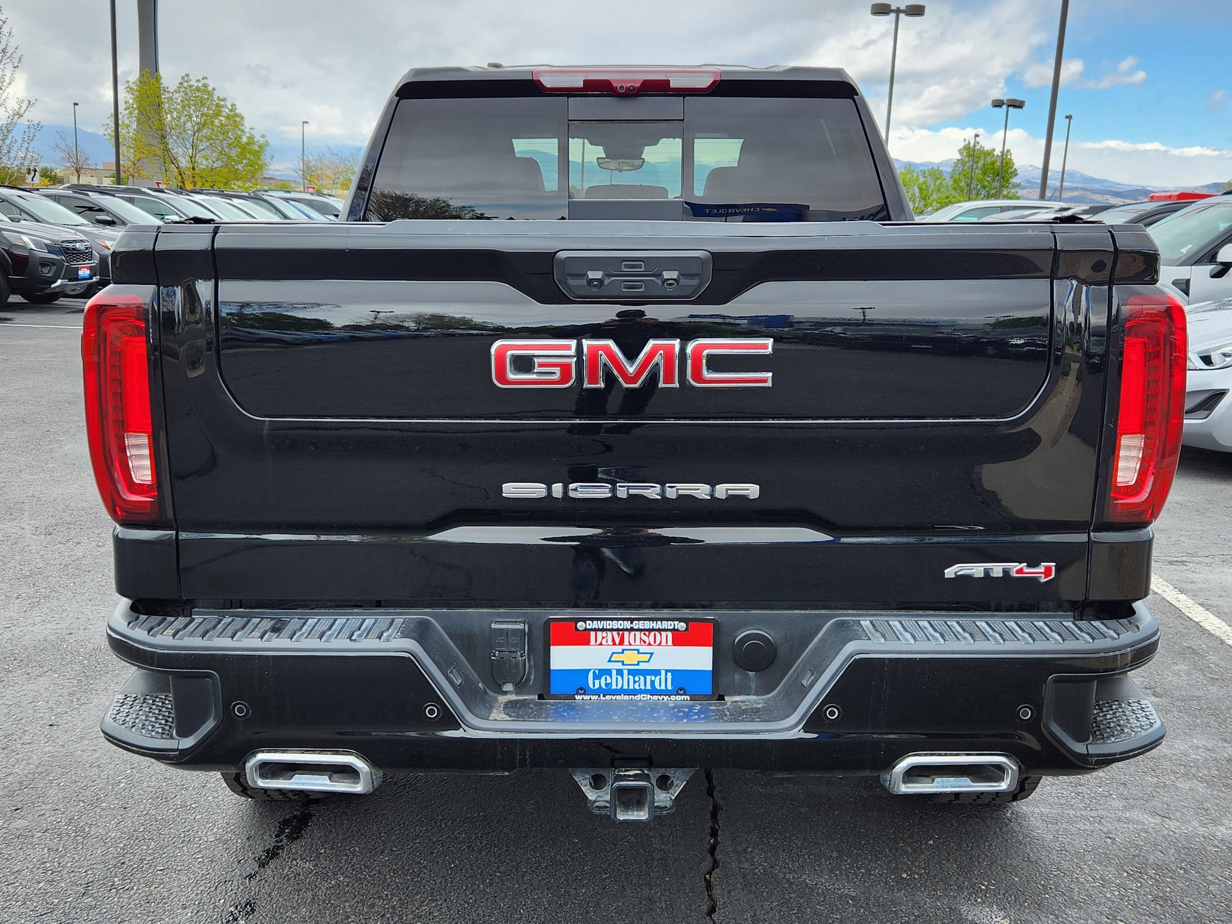 2025 GMC Sierra 1500 AT4 - Photo 13