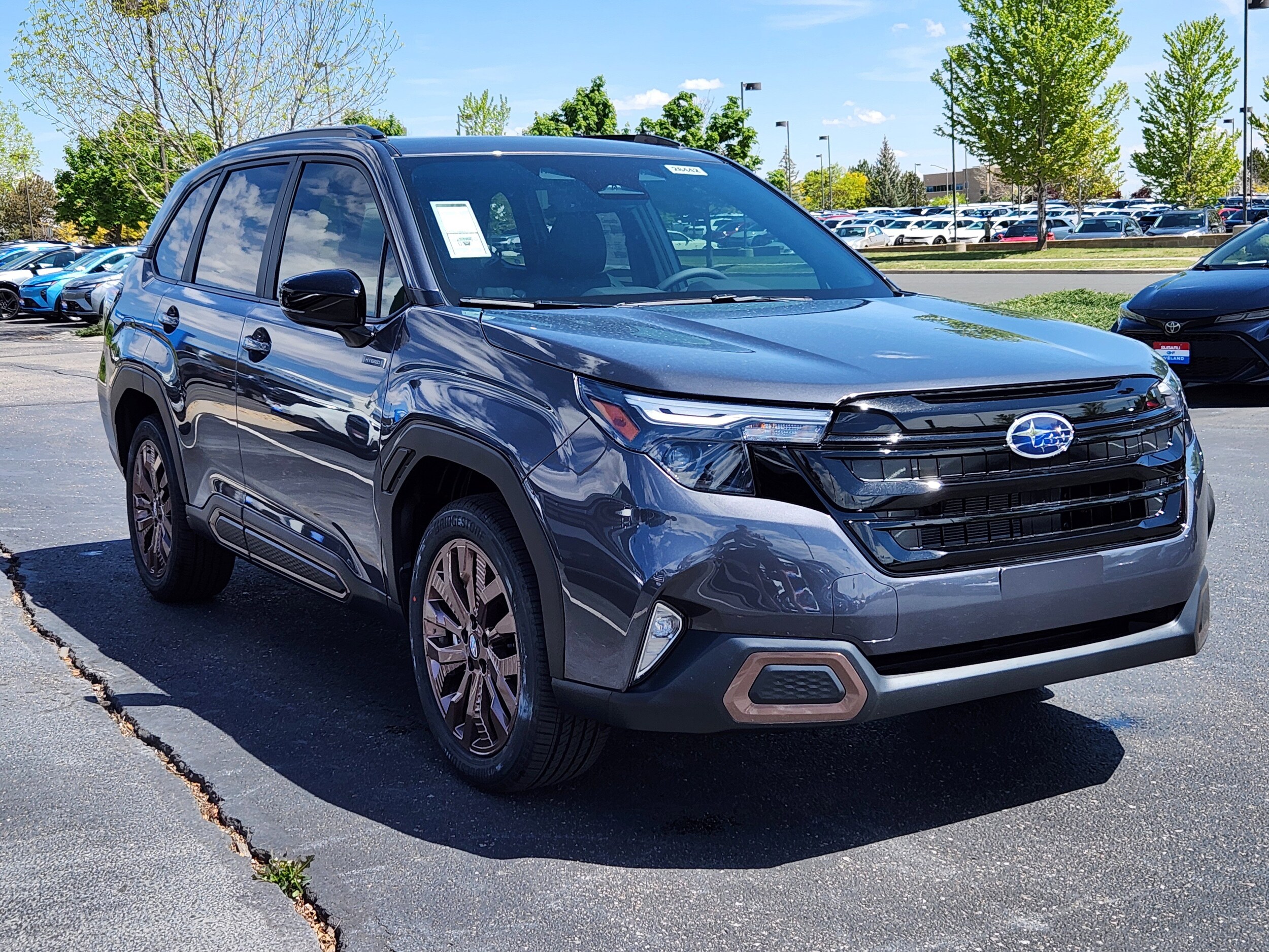 View vehicle photo 3