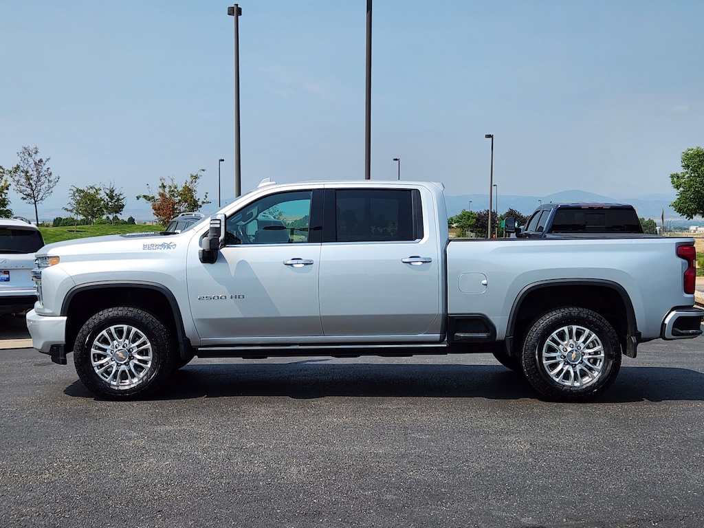Used 2022 Chevrolet Silverado 2500HD High Country 4WD Crew Cab 159 High Country
