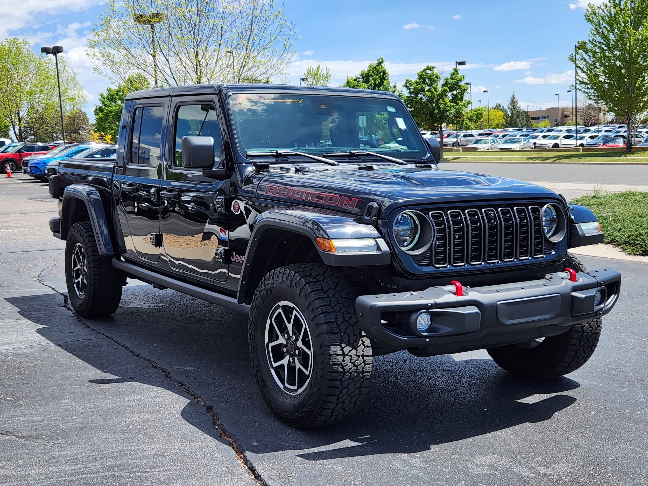 View vehicle photo 3