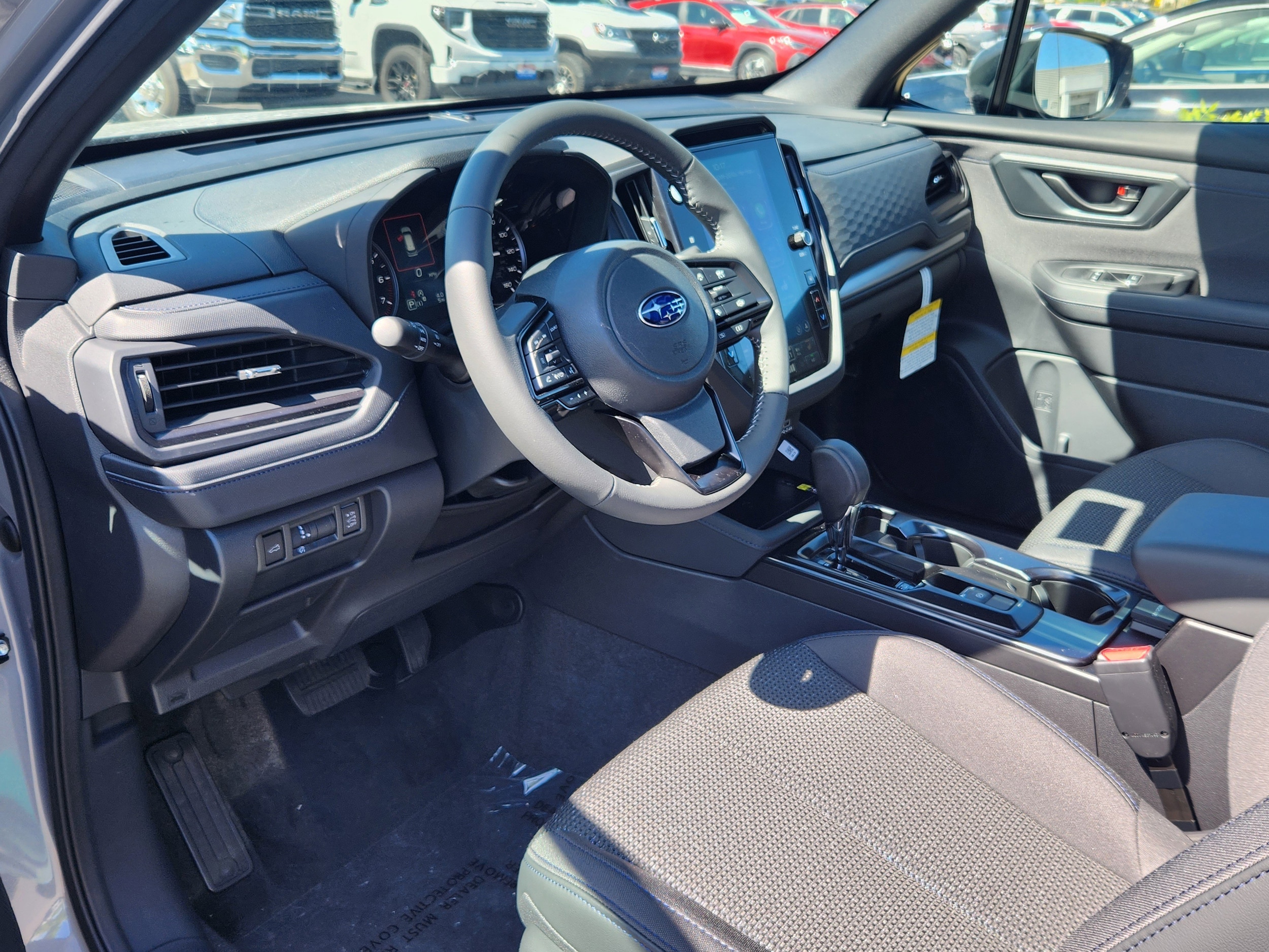 View vehicle photo 5