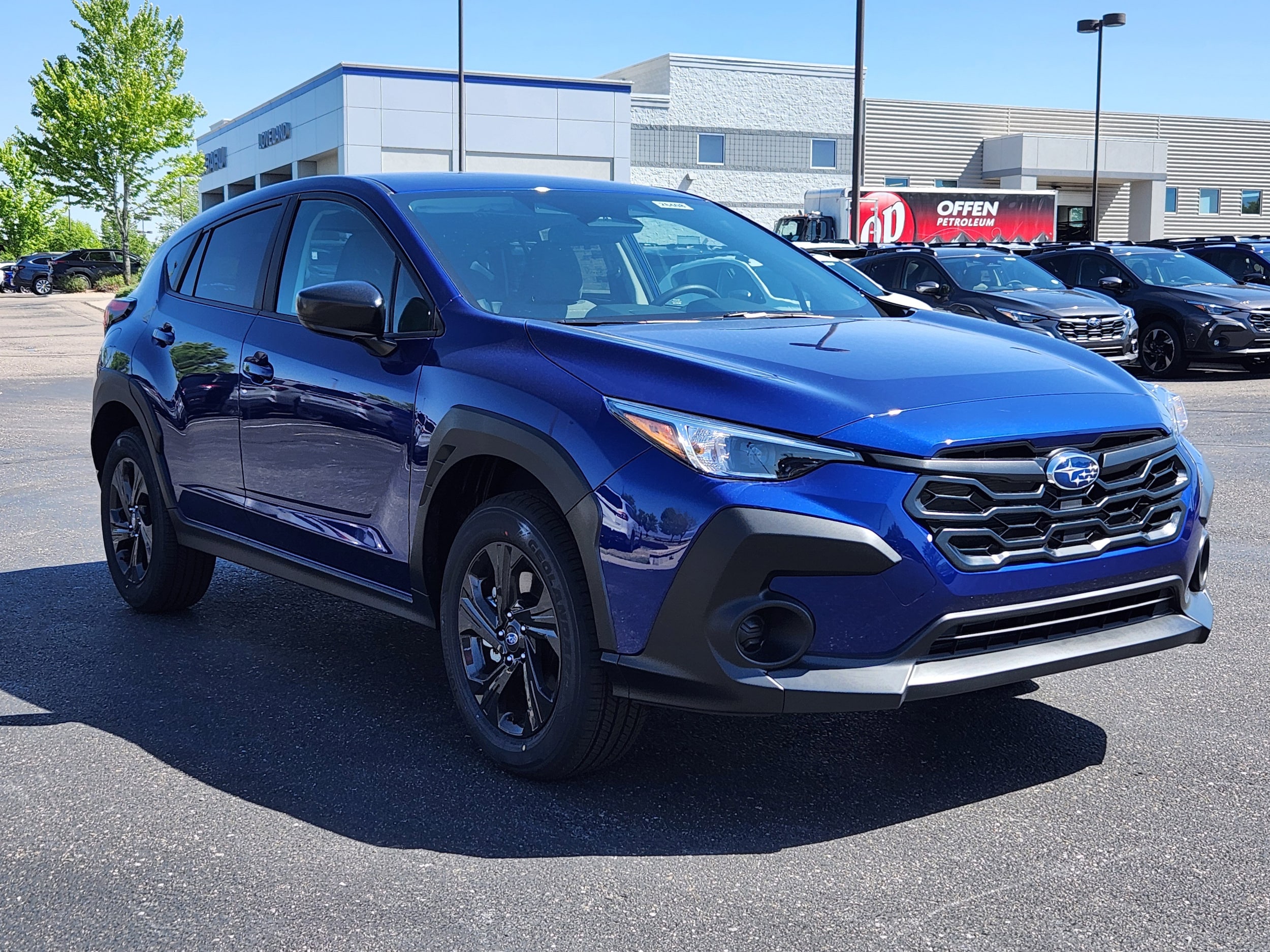 View vehicle photo 3