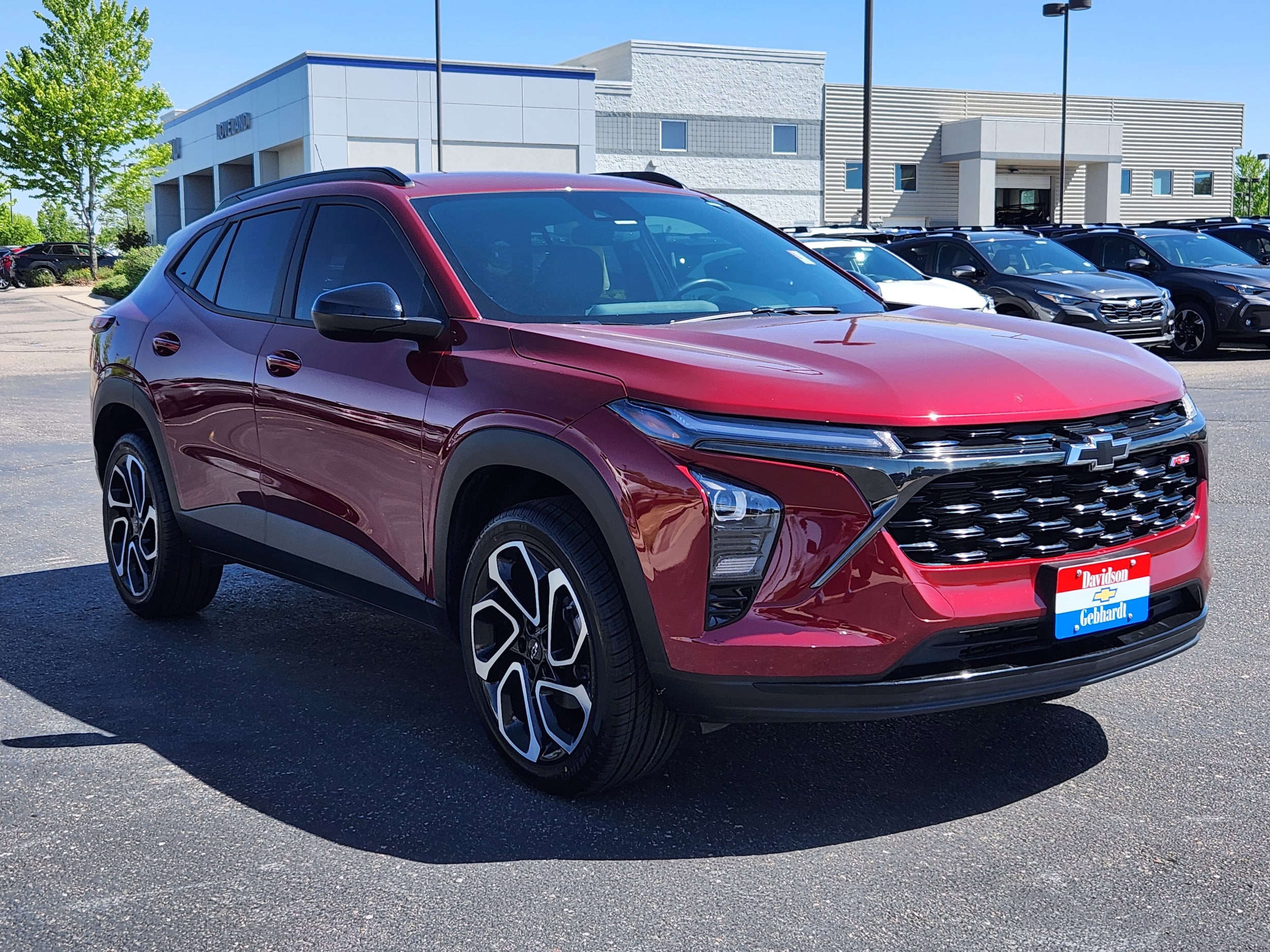 View vehicle photo 4