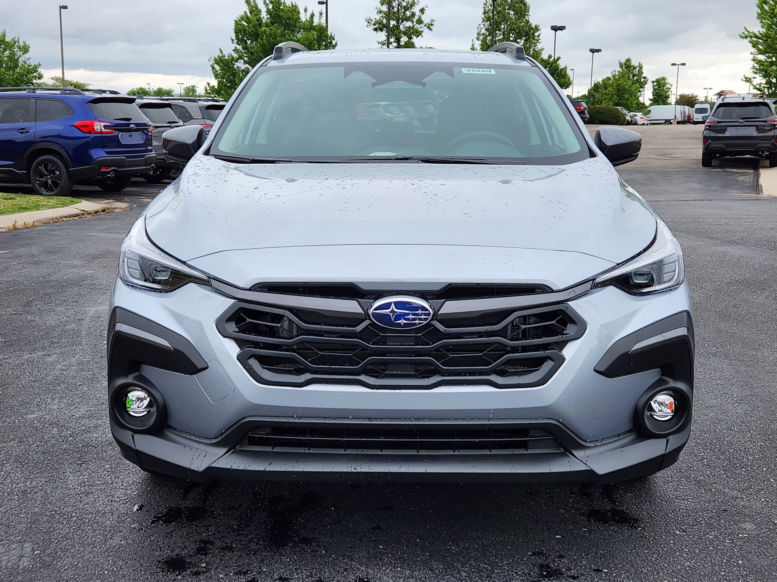 View vehicle photo 4