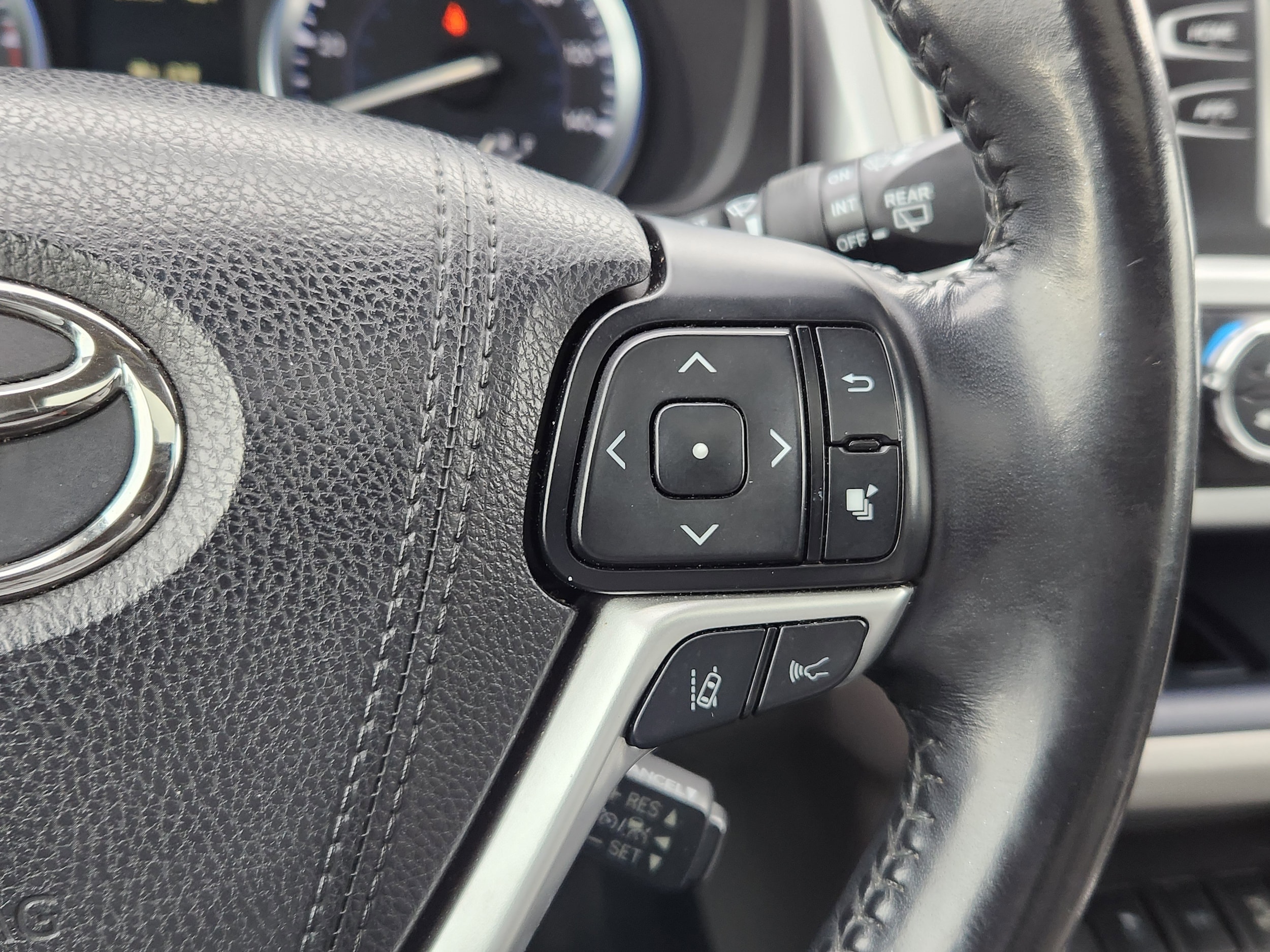 2017 Toyota Highlander XLE - Photo 22