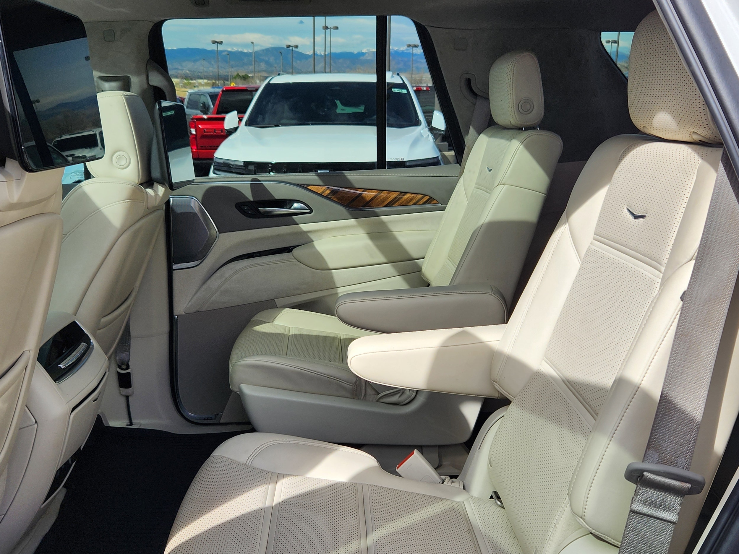 2021 Cadillac Escalade Sport Platinum - Photo 10