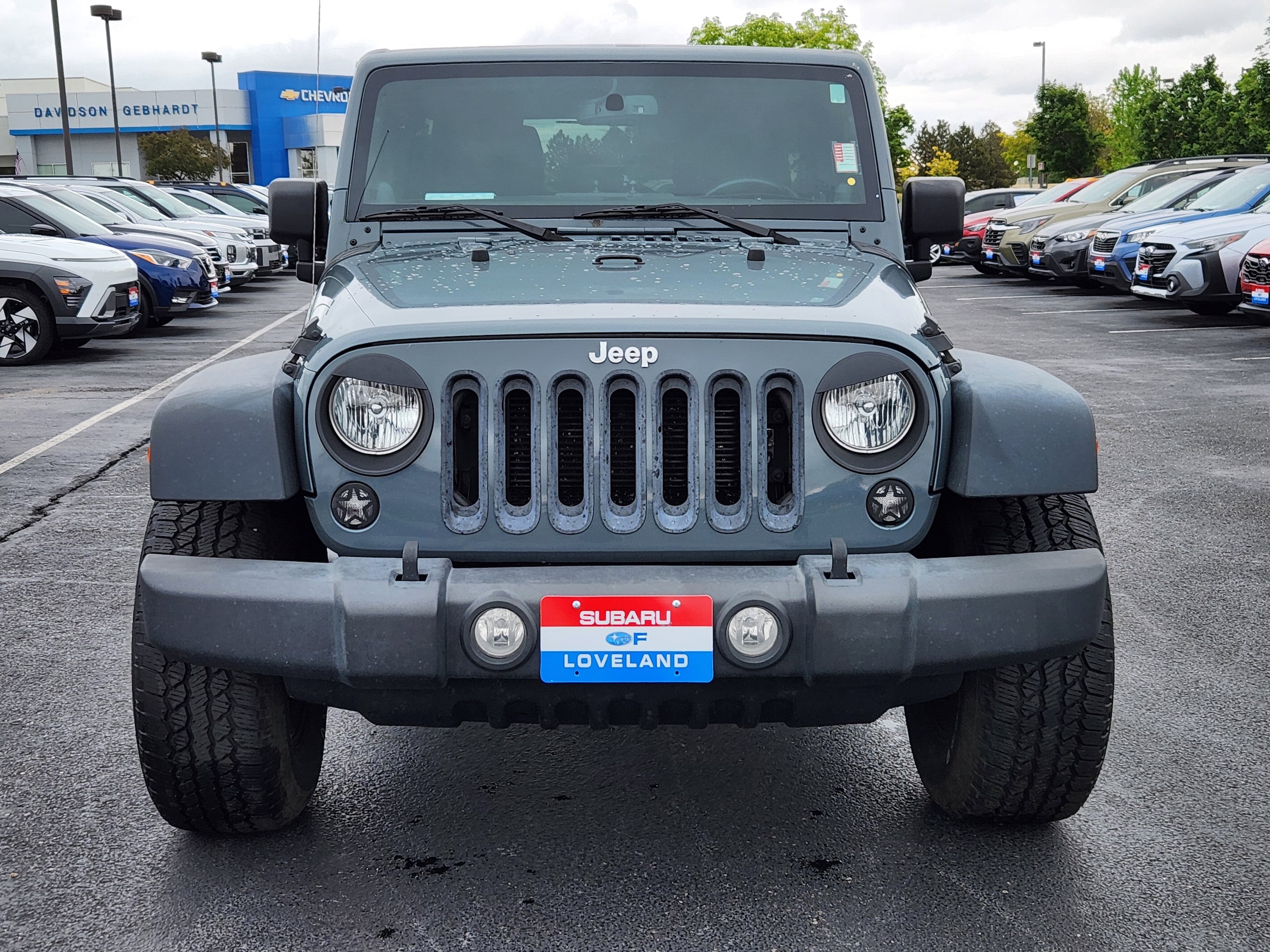 View vehicle photo 4