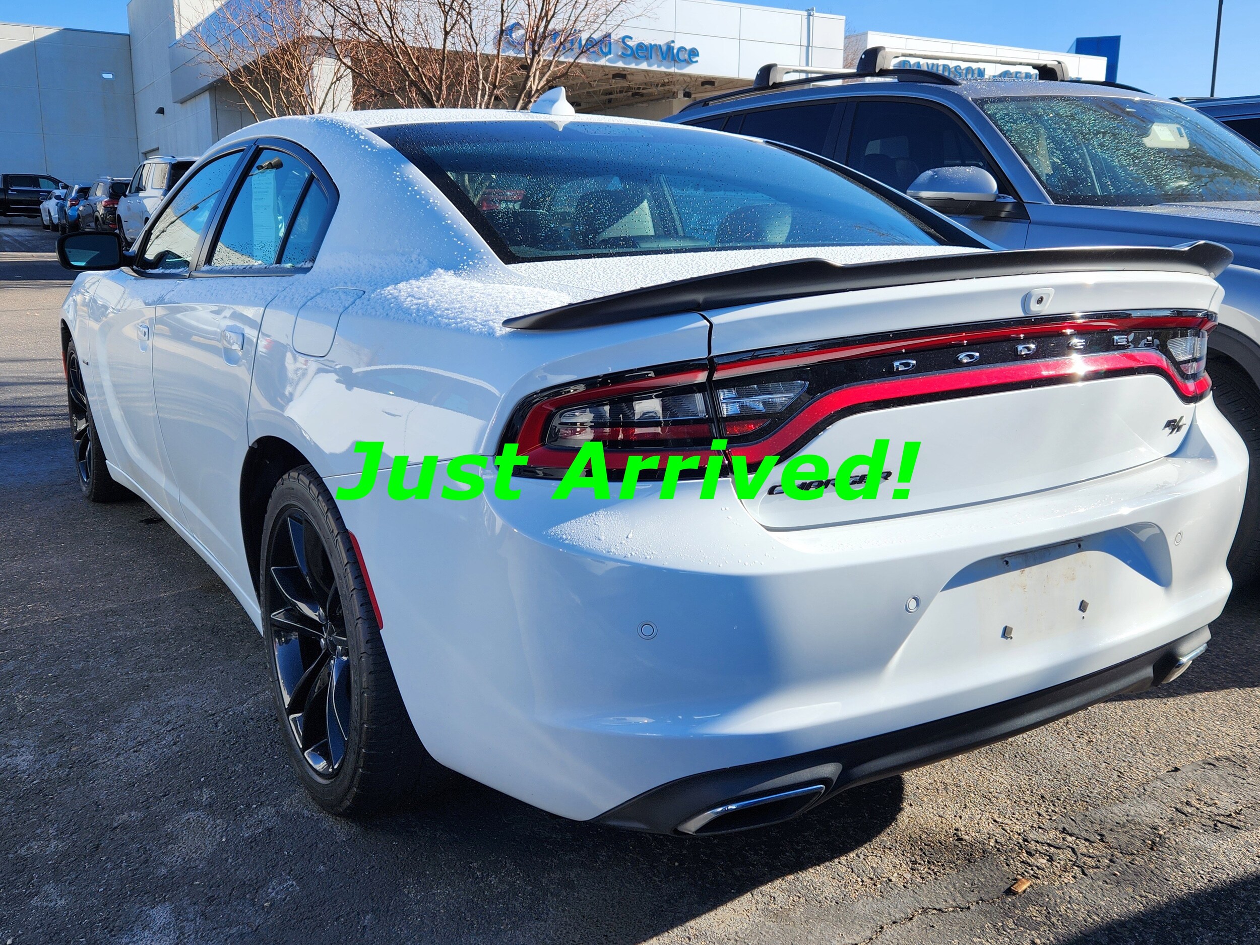 2016 Dodge Charger R/T photo 4