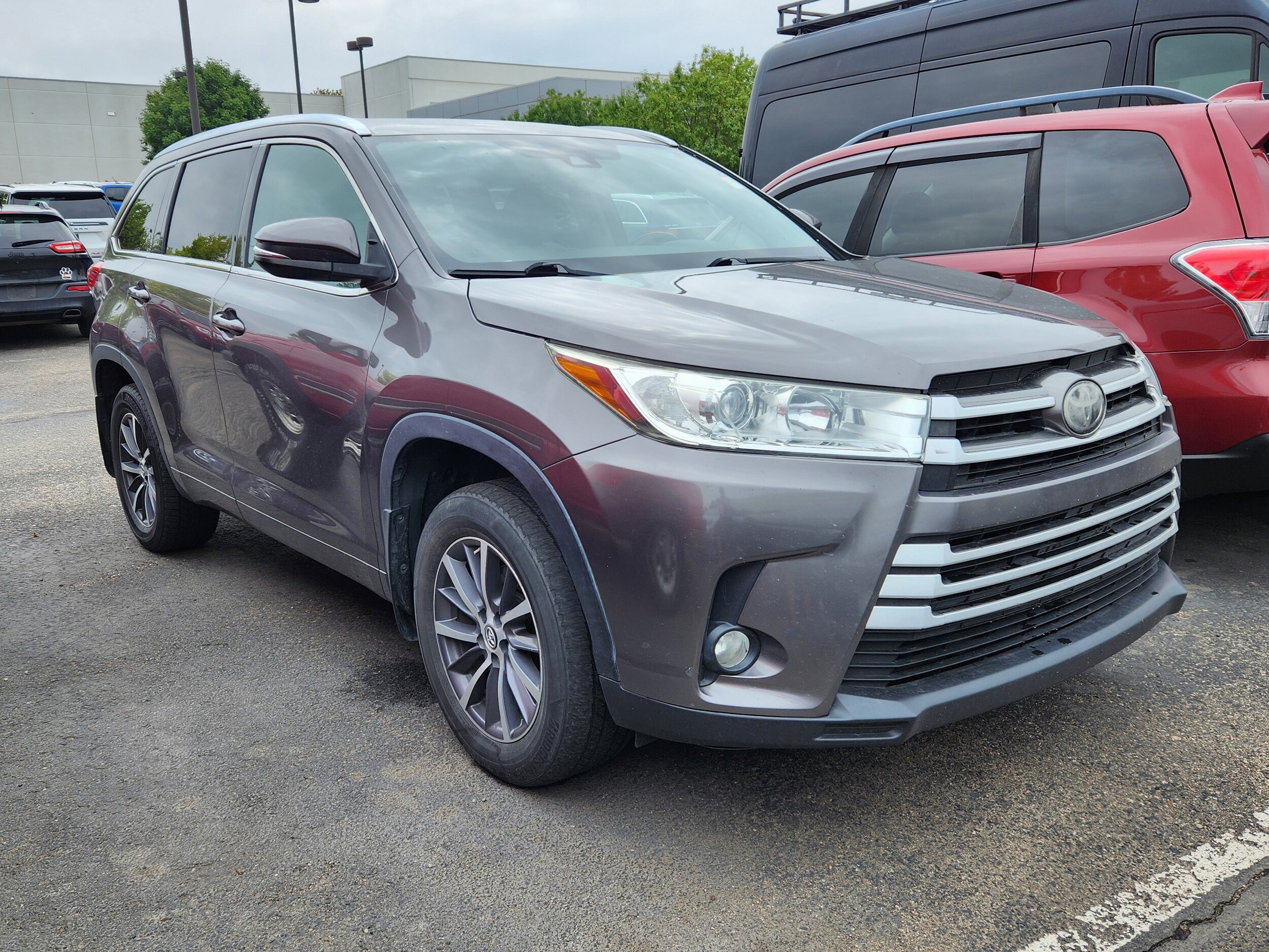 2017 Toyota Highlander XLE - Photo 7