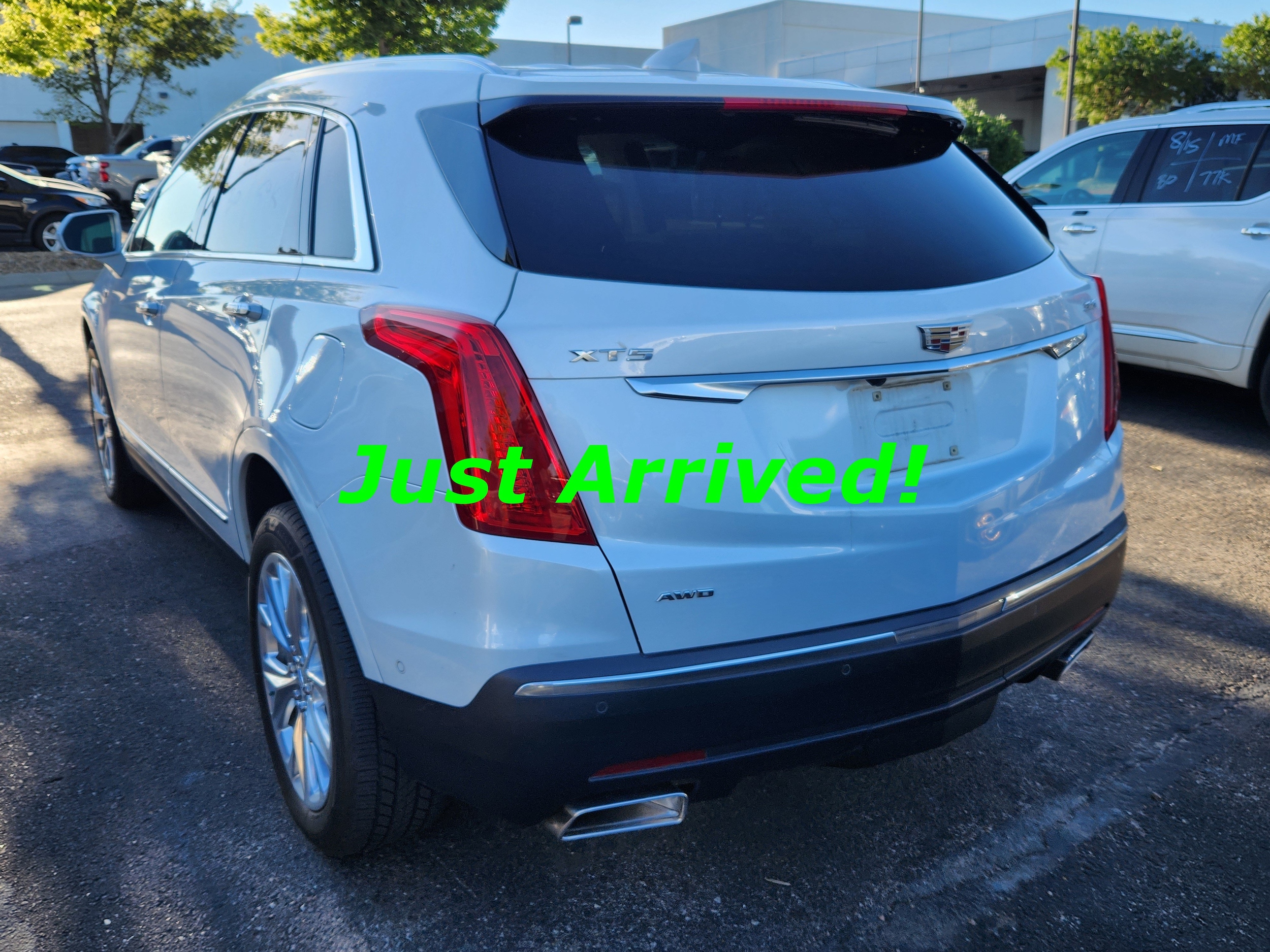 View vehicle photo 4