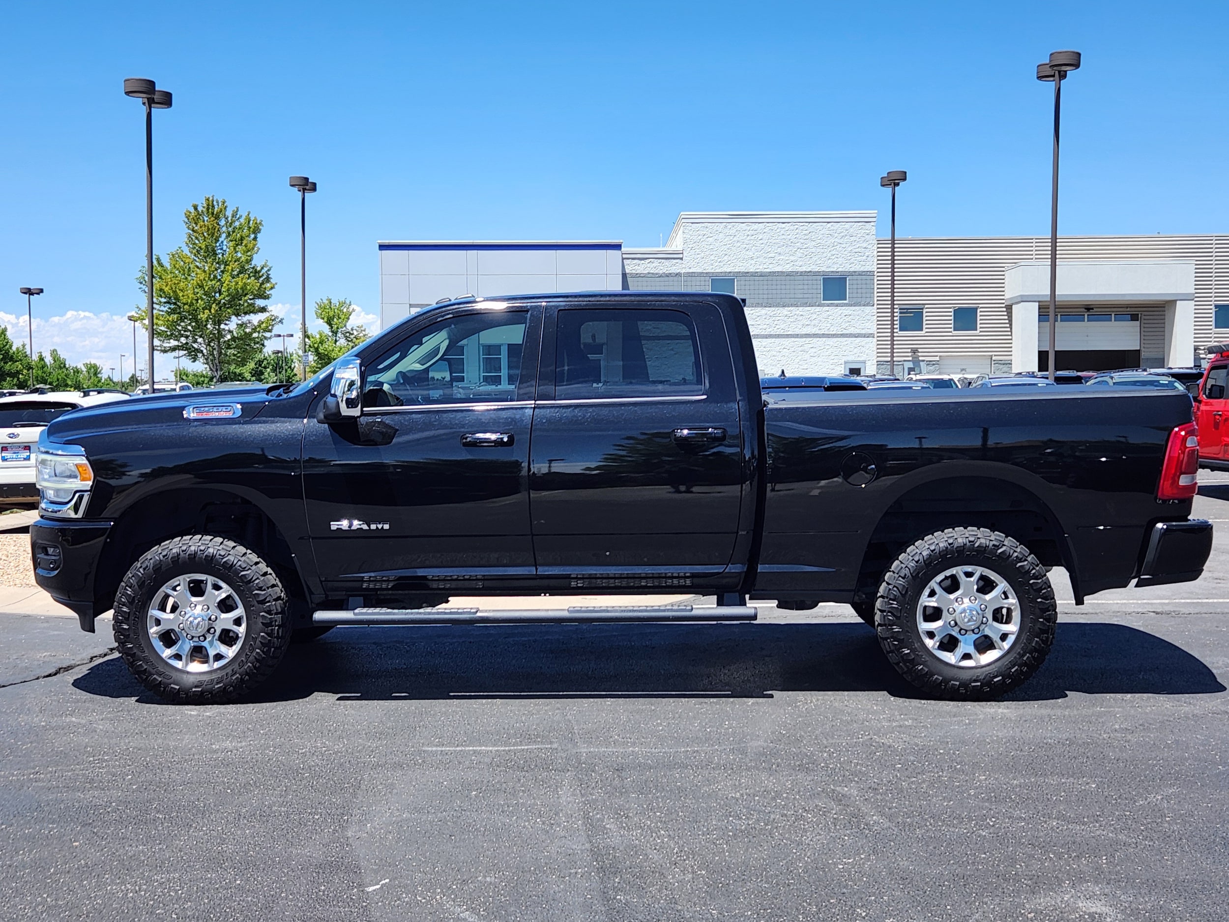 Diamond Black Crystal Pearlcoat 2023 RAM 2500 Pickup Truck Four-Wheel Drive 8-Speed Automatic