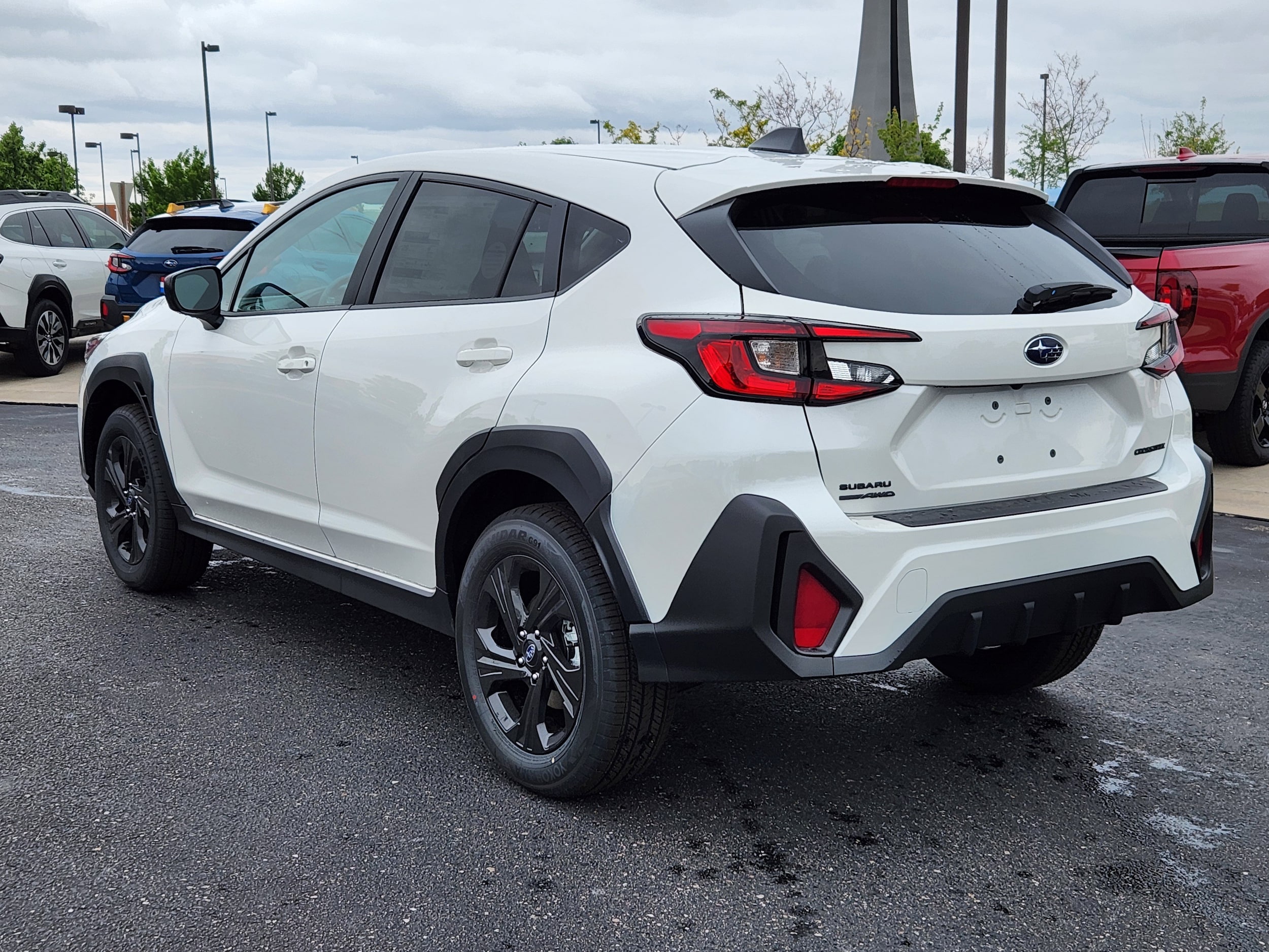 View vehicle photo 2