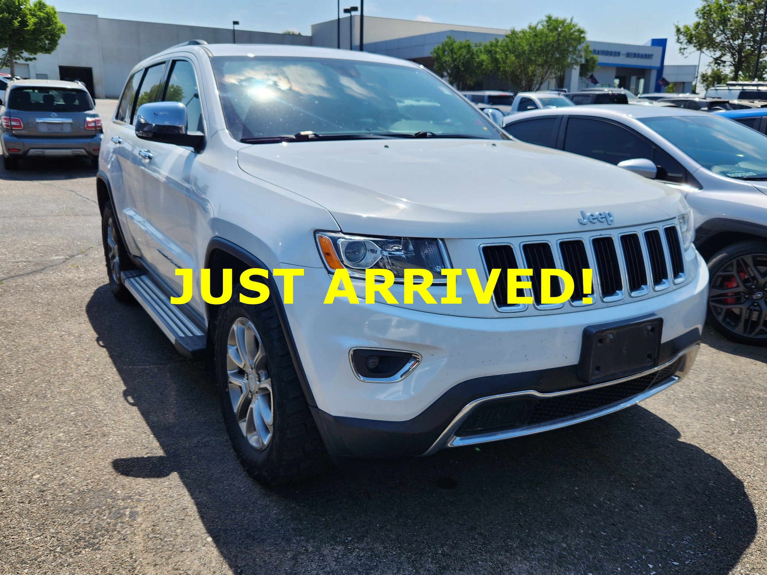 2016 Jeep Grand Cherokee Blanco (Bright White Clearcoat) SUV/Crossover Todo terreno 8 velocidades Automática