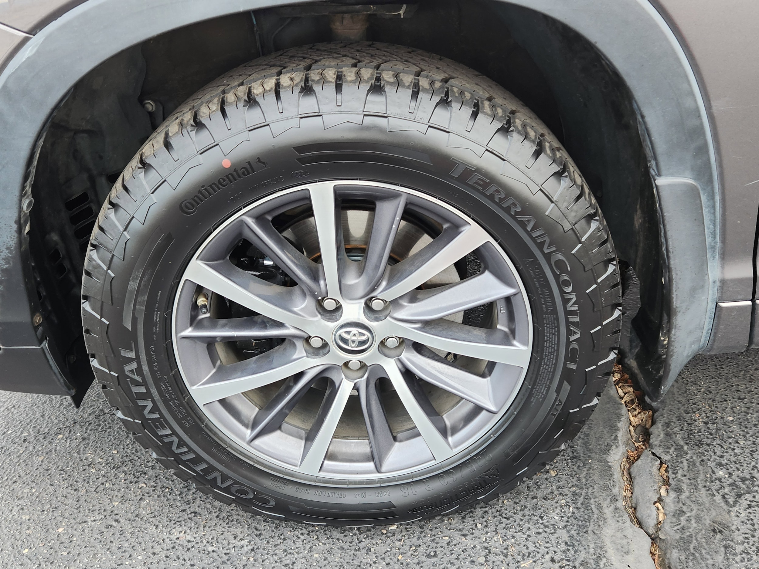 2017 Toyota Highlander XLE - Photo 19