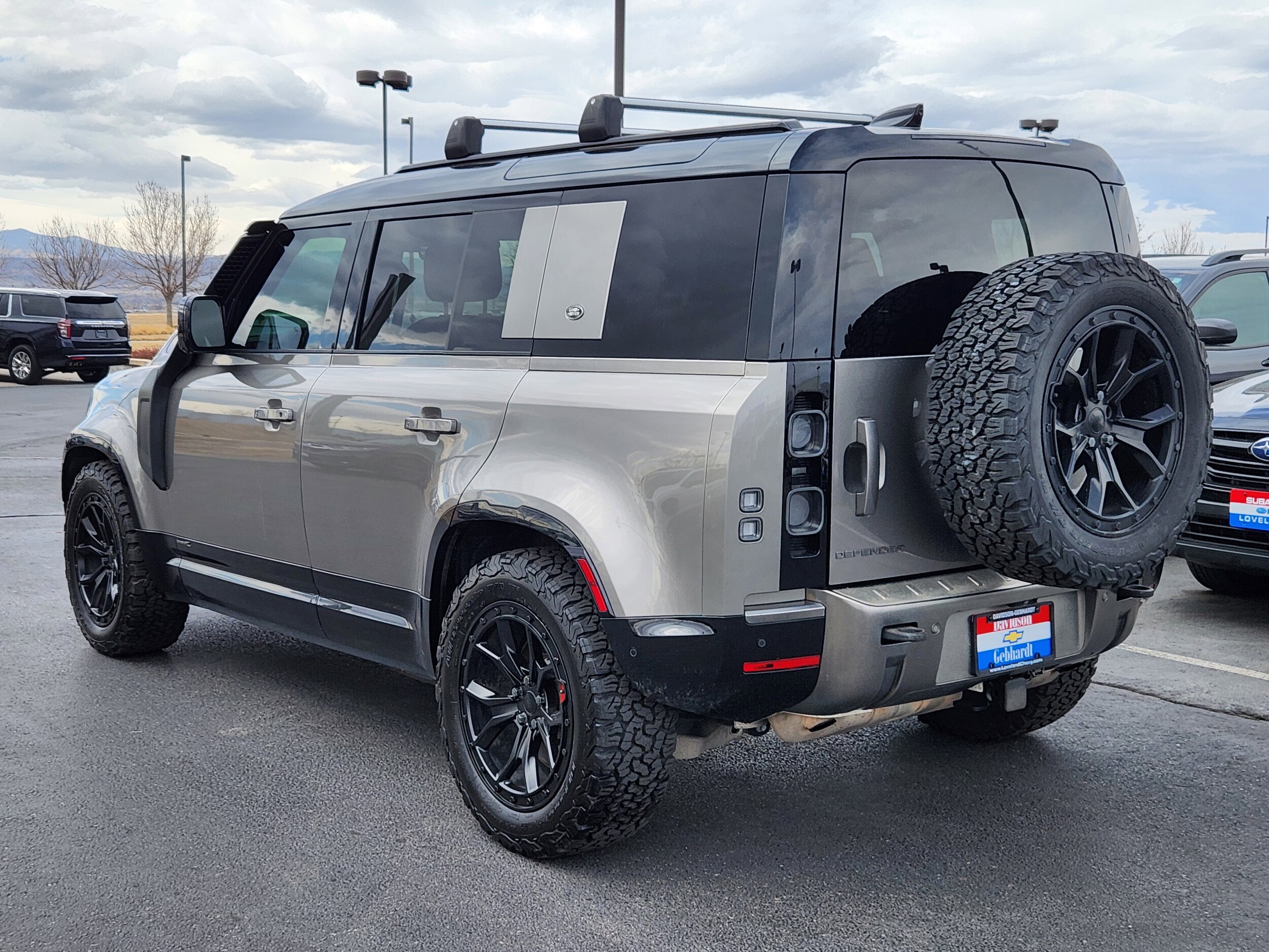 2022 Land Rover Defender X 110 photo 3